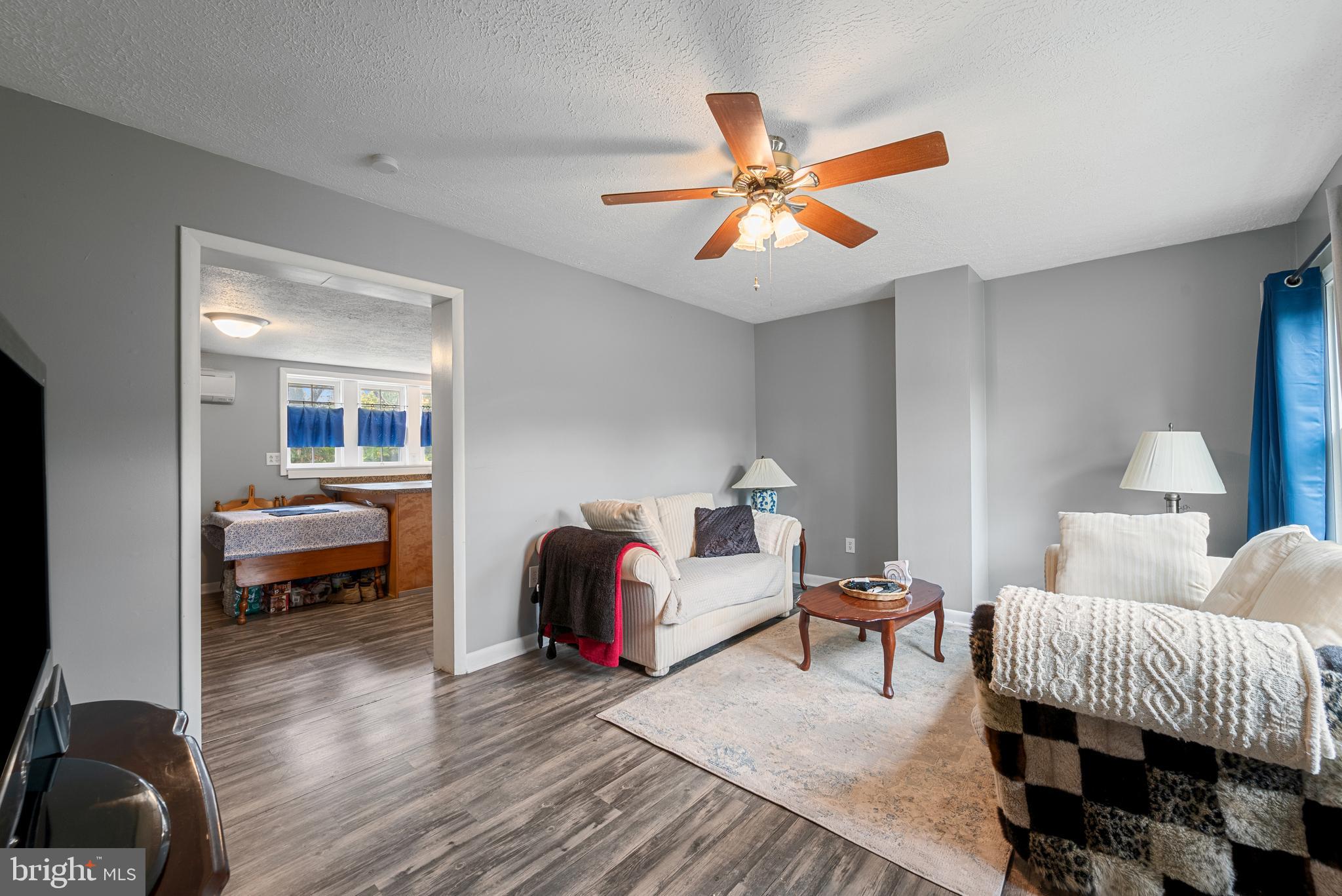 CEDAR RIDGE - Residential