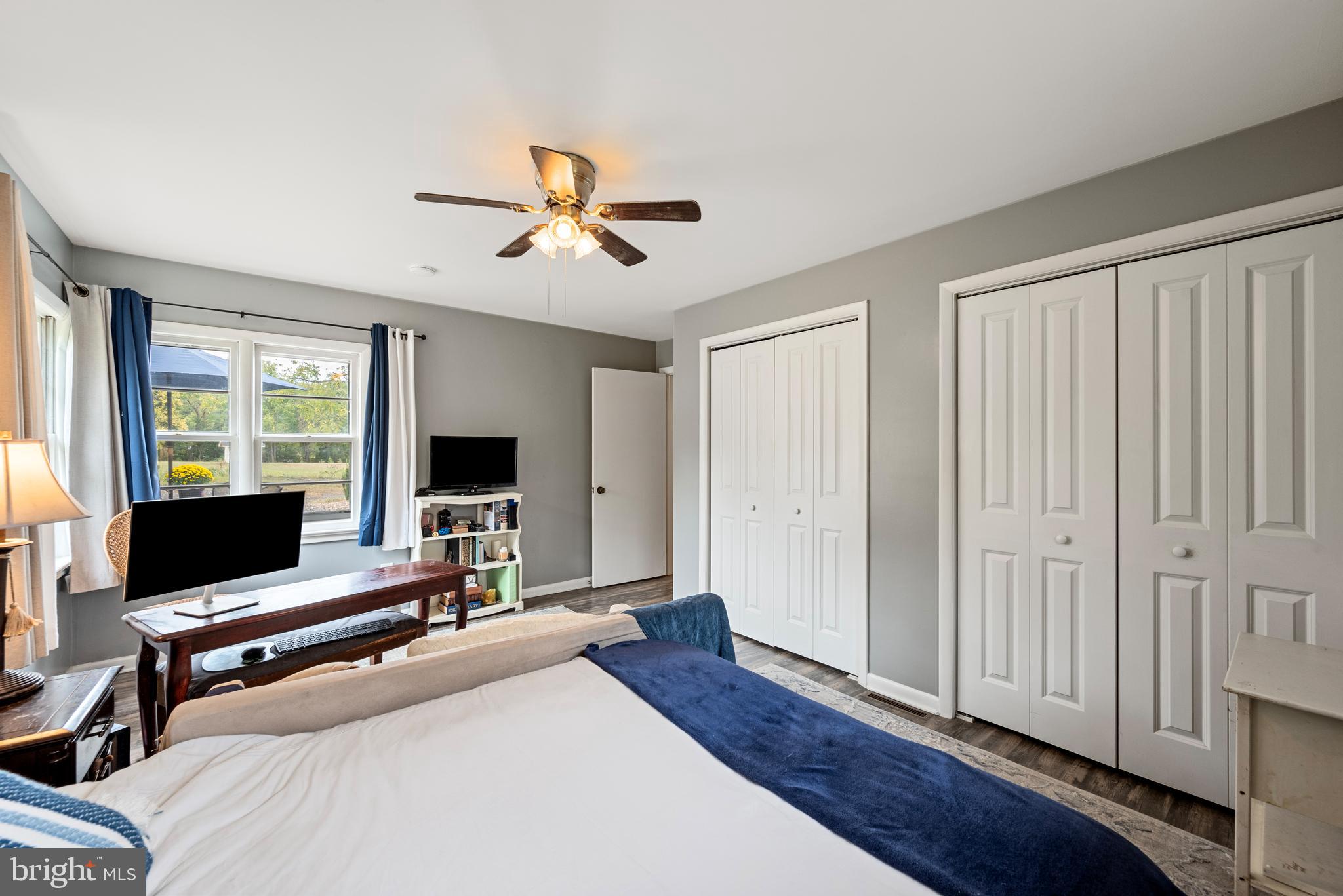 CEDAR RIDGE - Residential