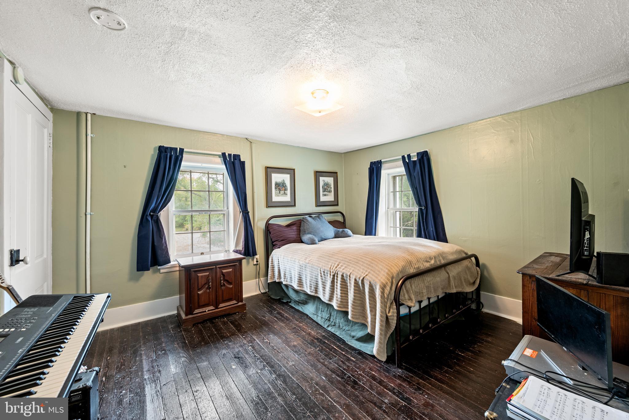 CEDAR RIDGE - Residential