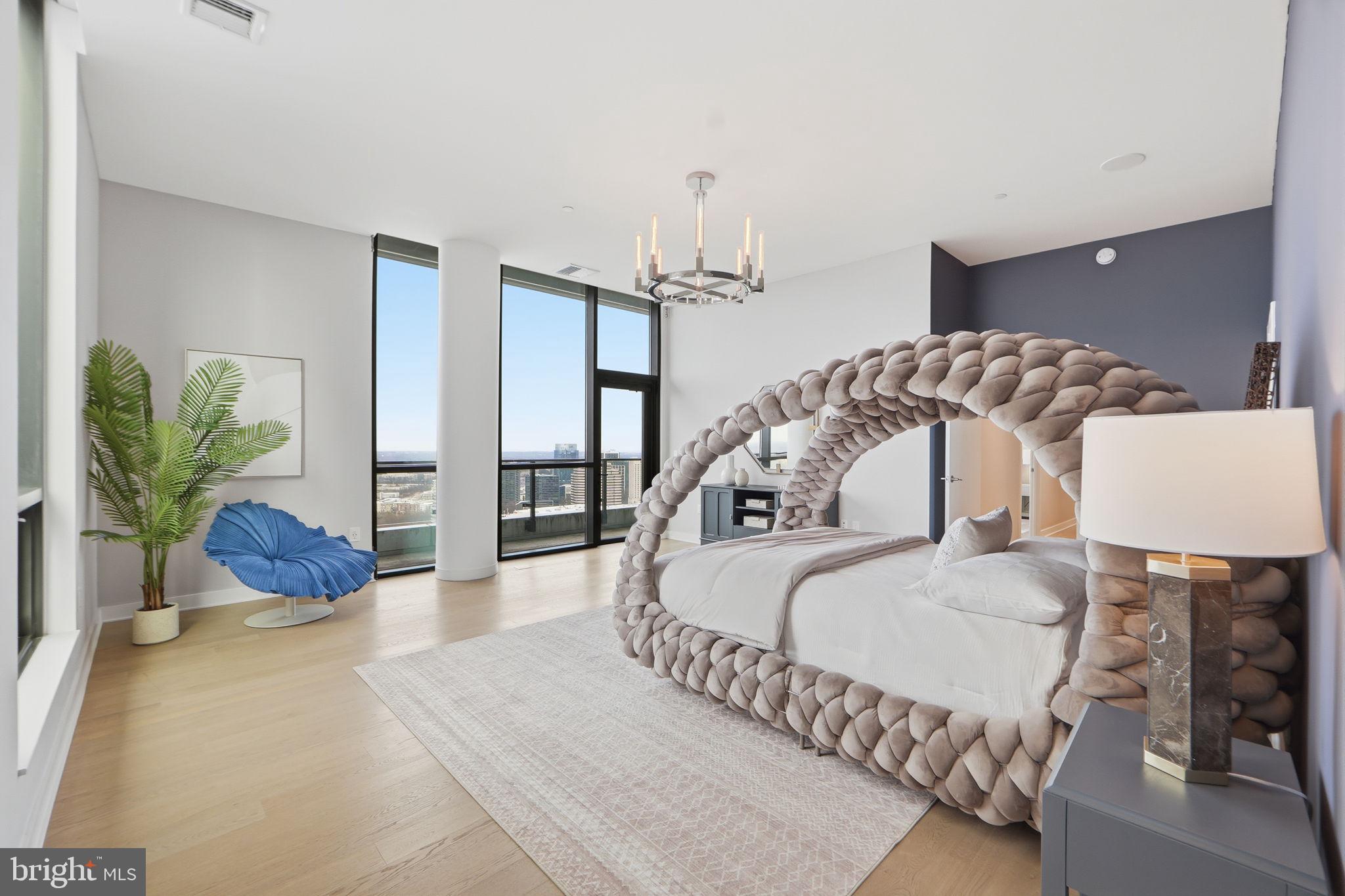 THE BORO TYSONS - Residential