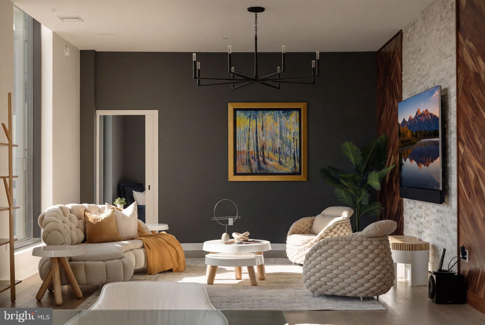 THE BORO TYSONS - Residential