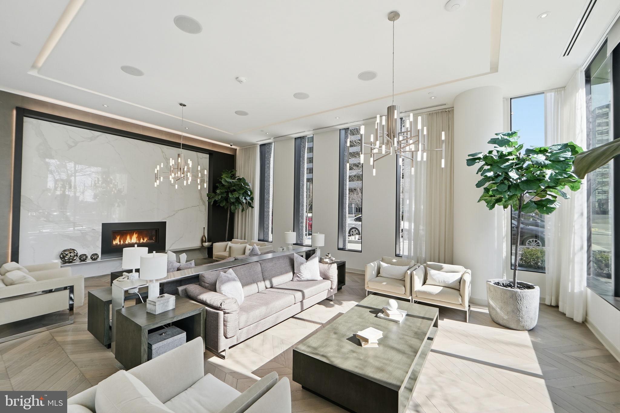 THE BORO TYSONS - Residential