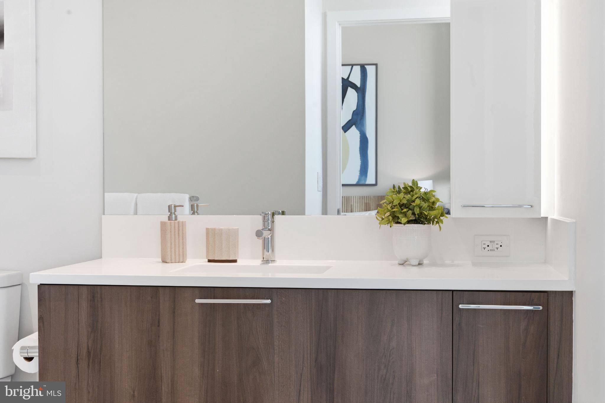 THE BORO TYSONS - Residential