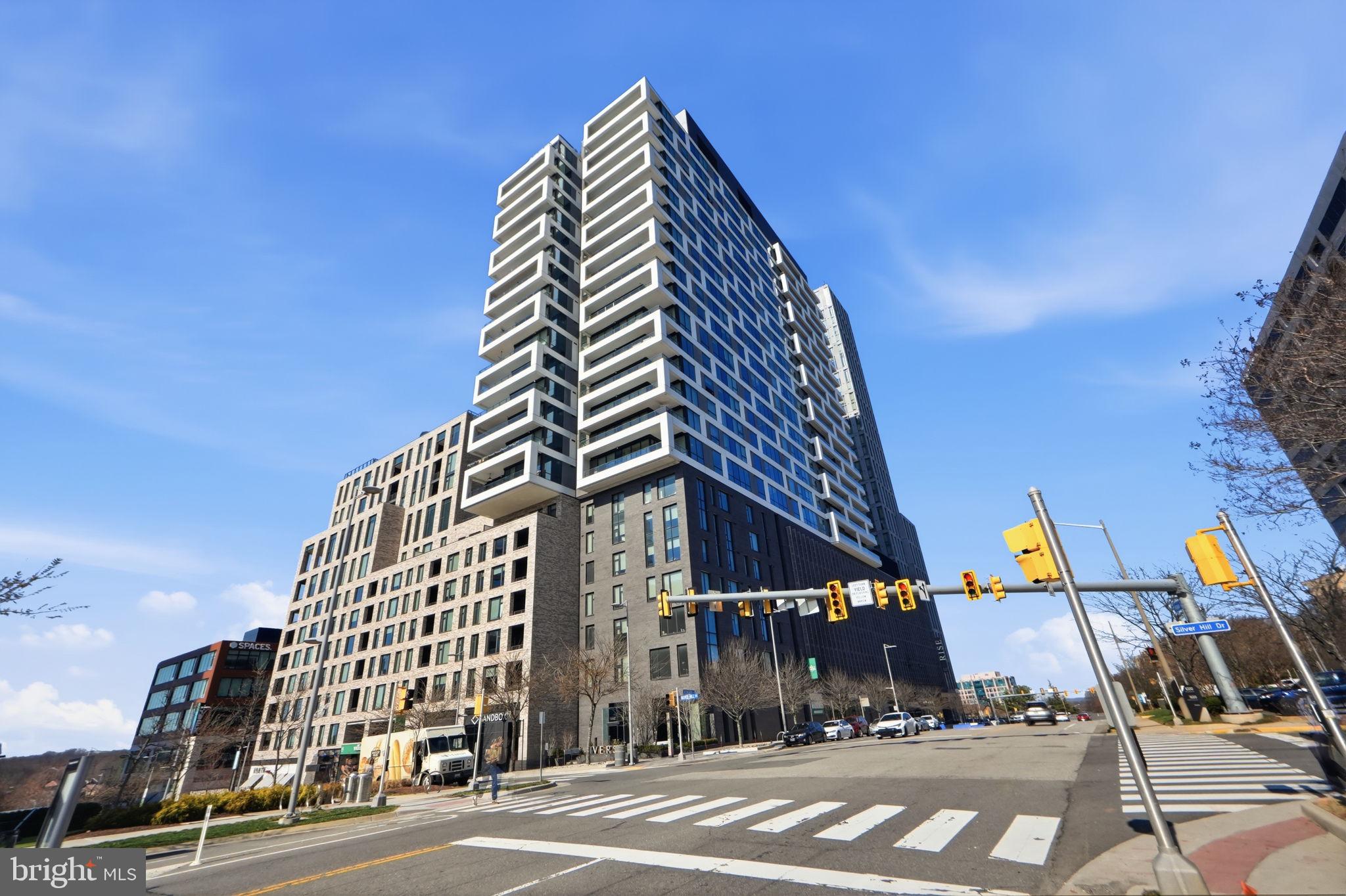 THE BORO TYSONS - Residential