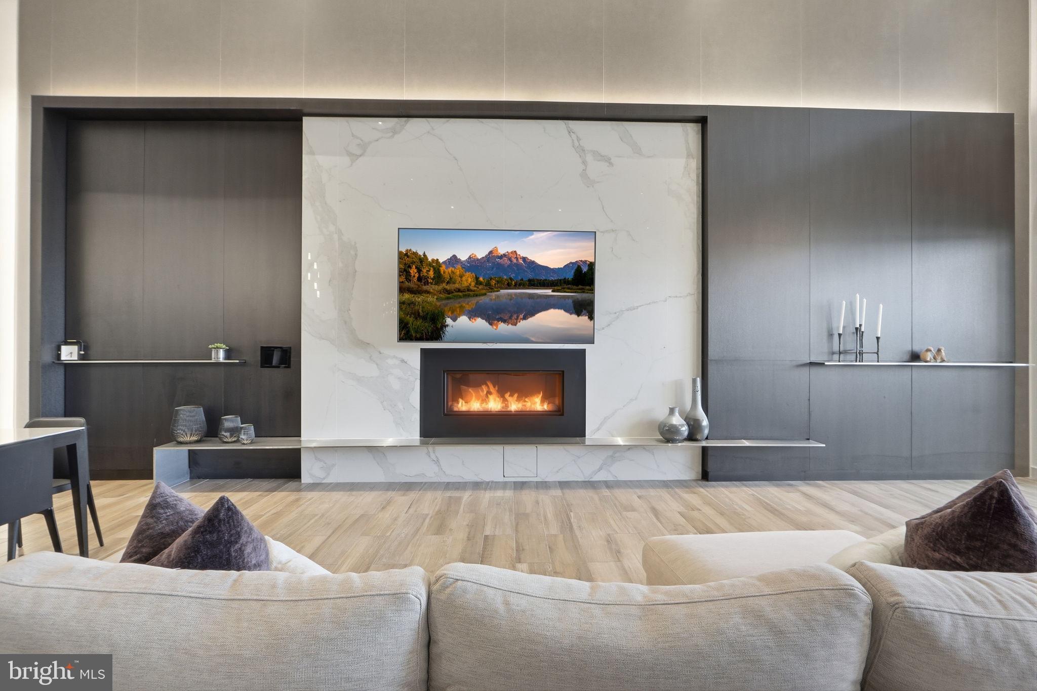 THE BORO TYSONS - Residential