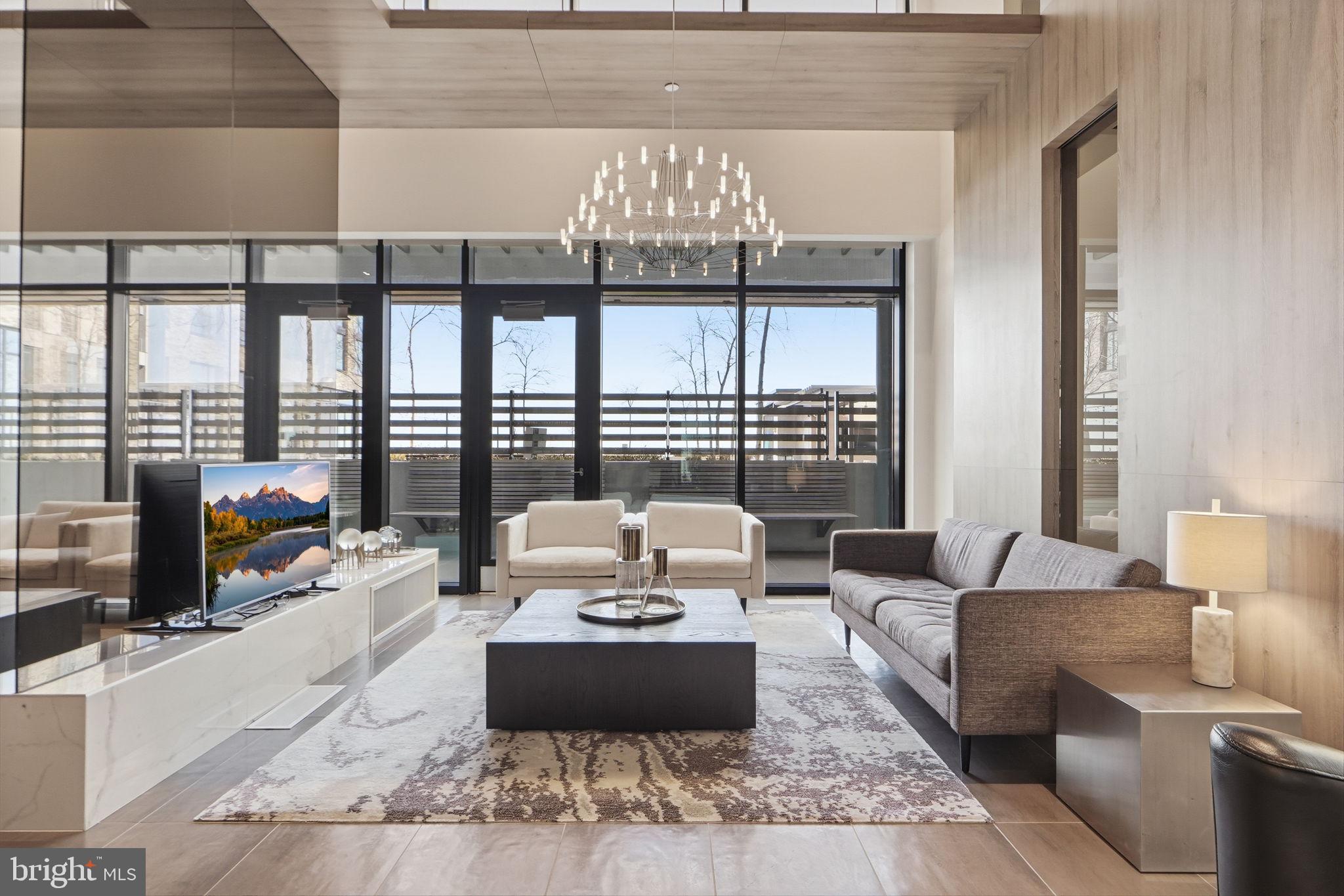 THE BORO TYSONS - Residential