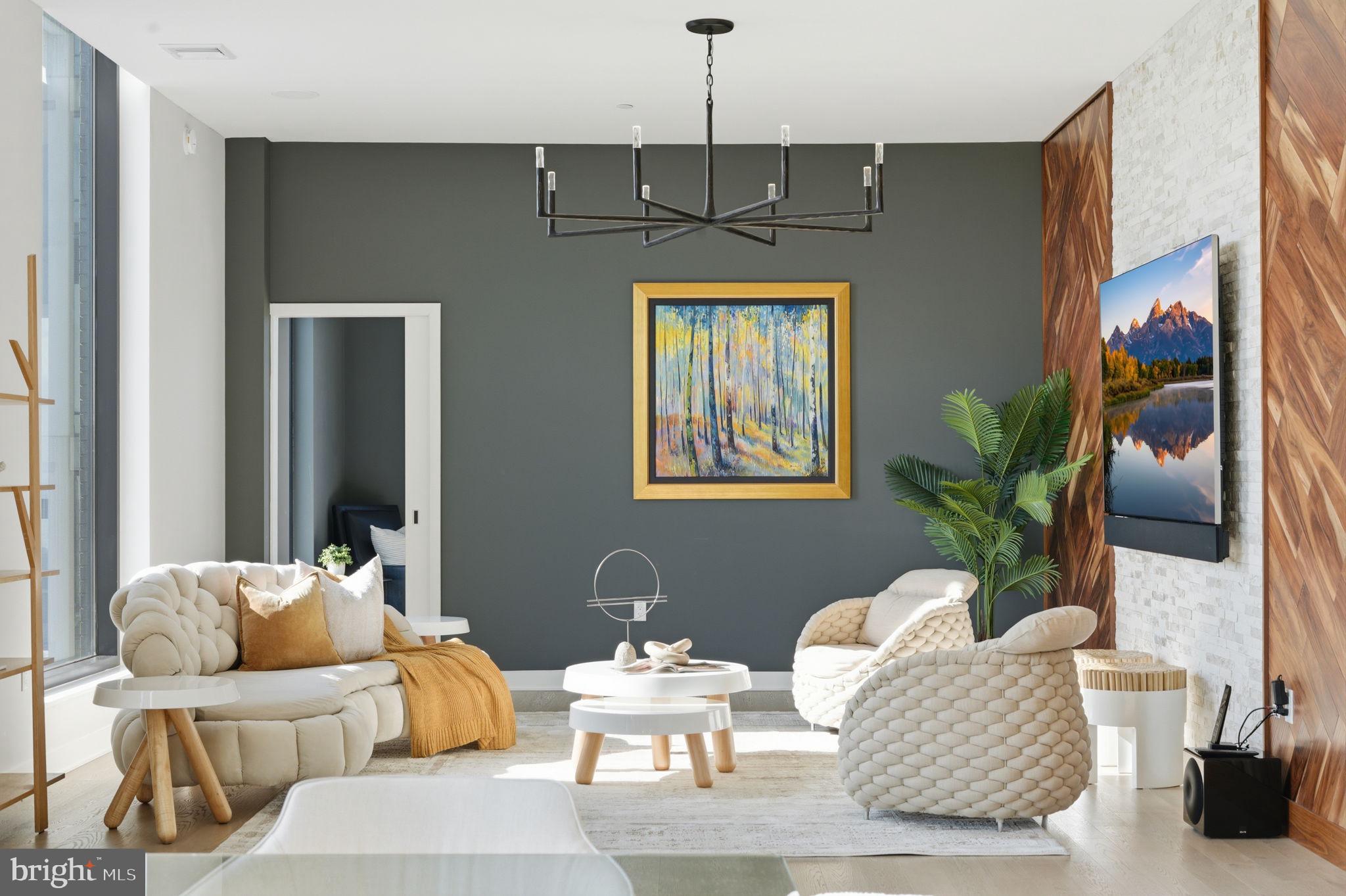 THE BORO TYSONS - Residential