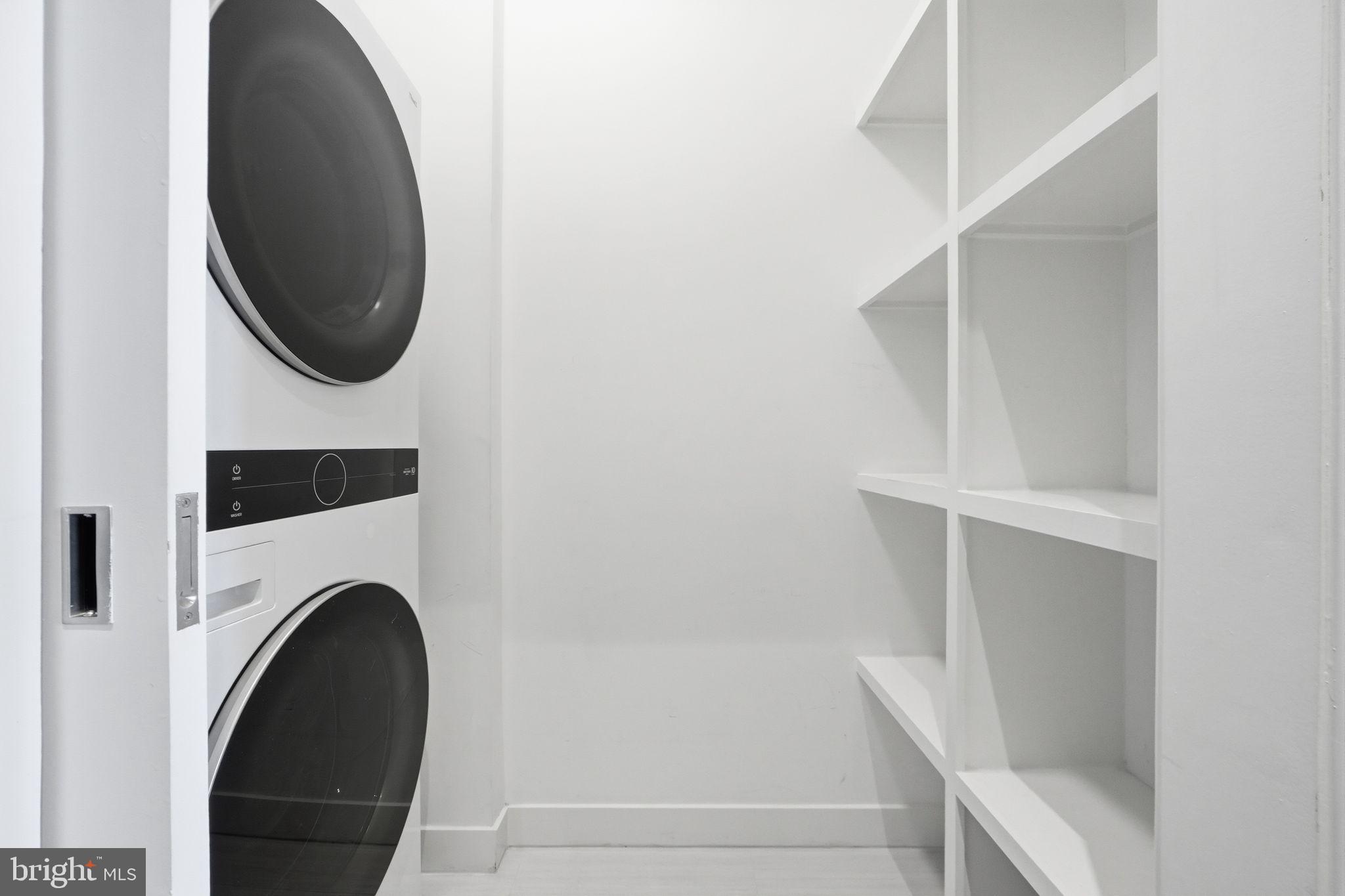 THE BORO TYSONS - Residential