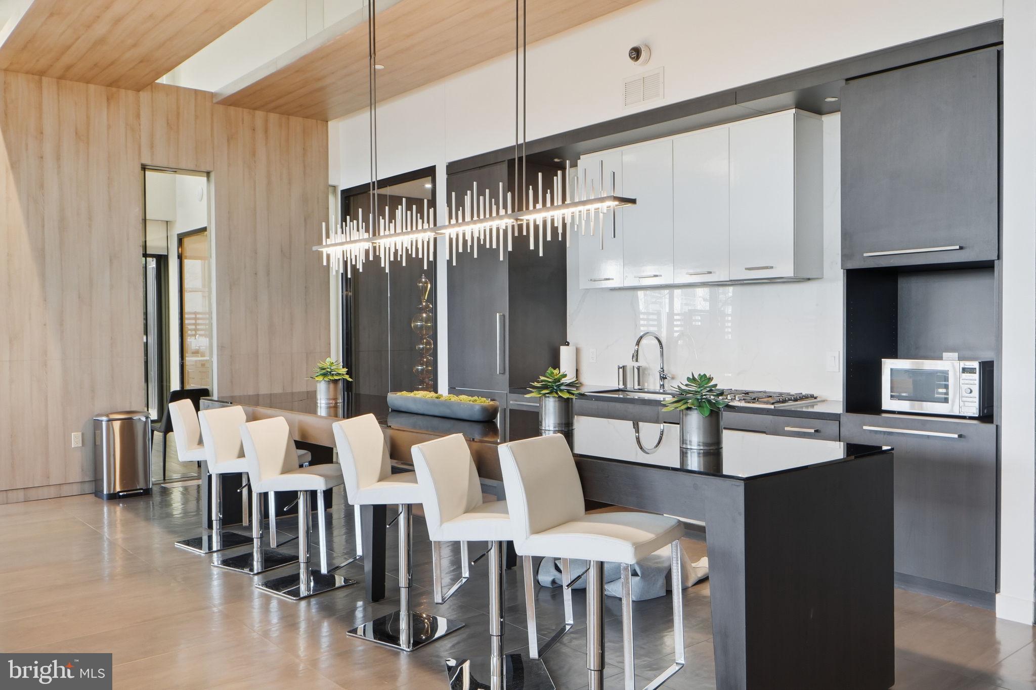 THE BORO TYSONS - Residential