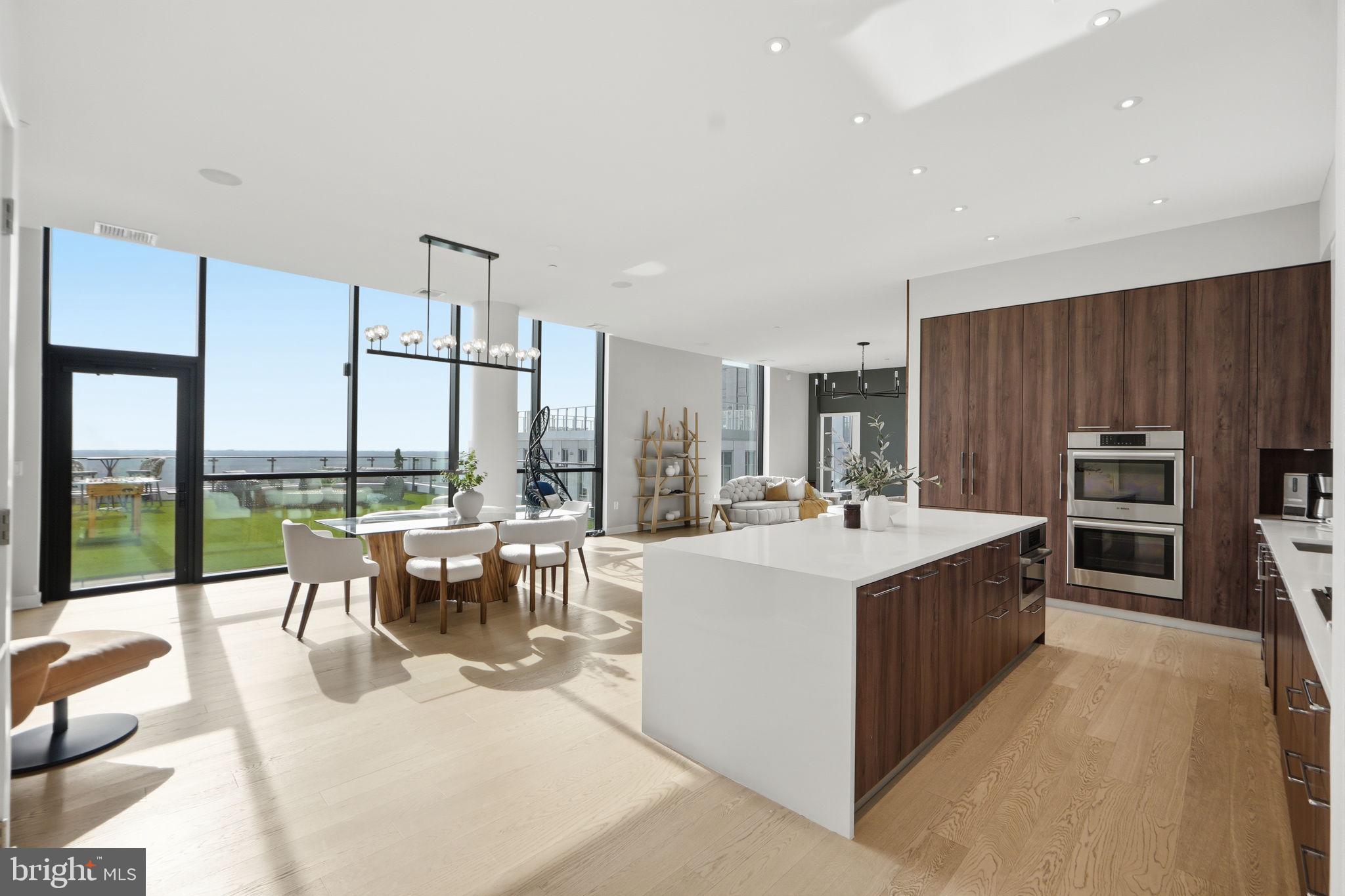 THE BORO TYSONS - Residential