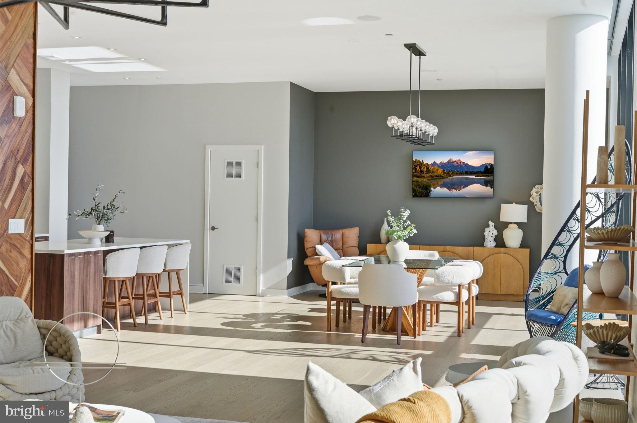 THE BORO TYSONS - Residential