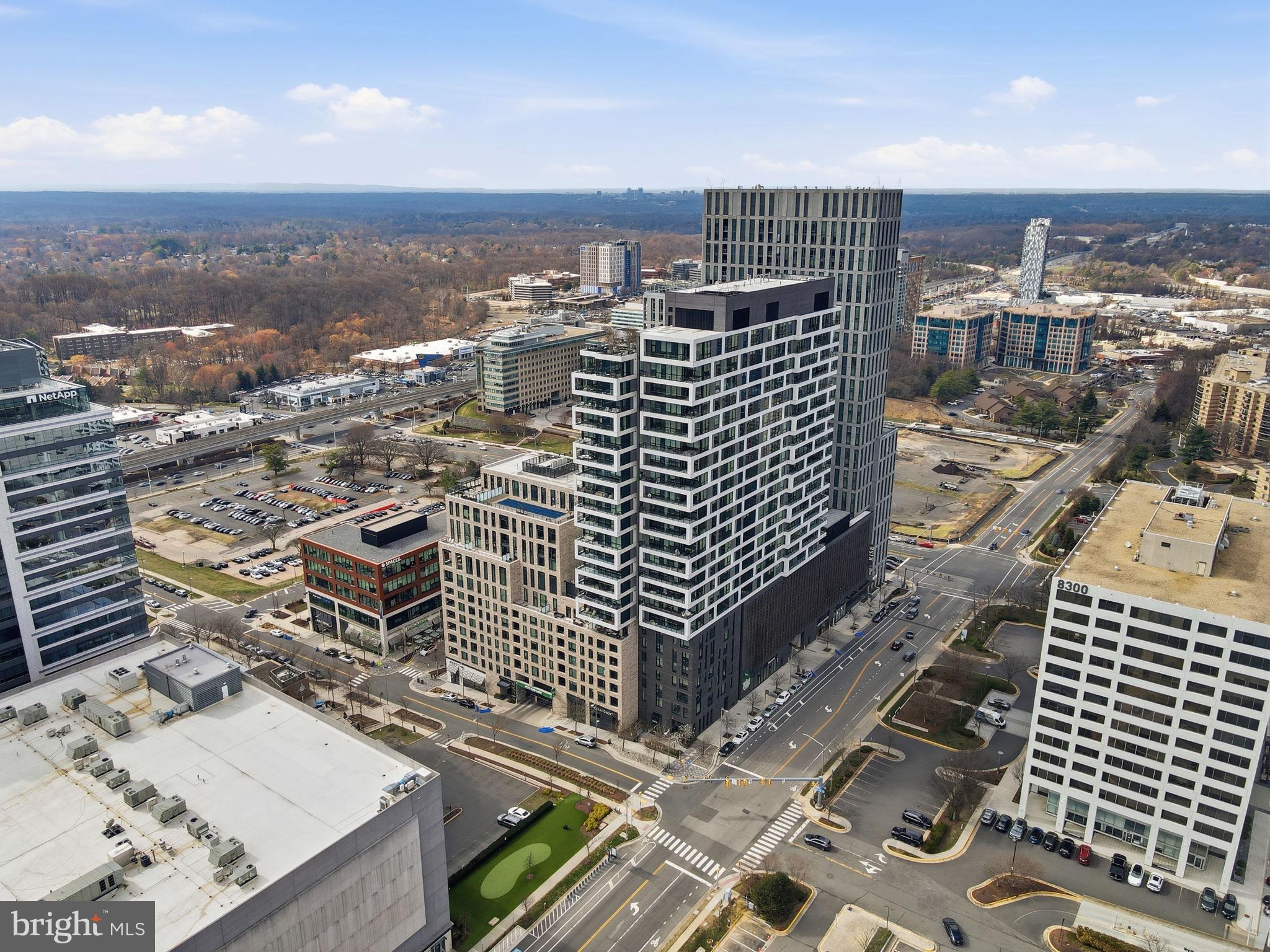 THE BORO TYSONS - Residential