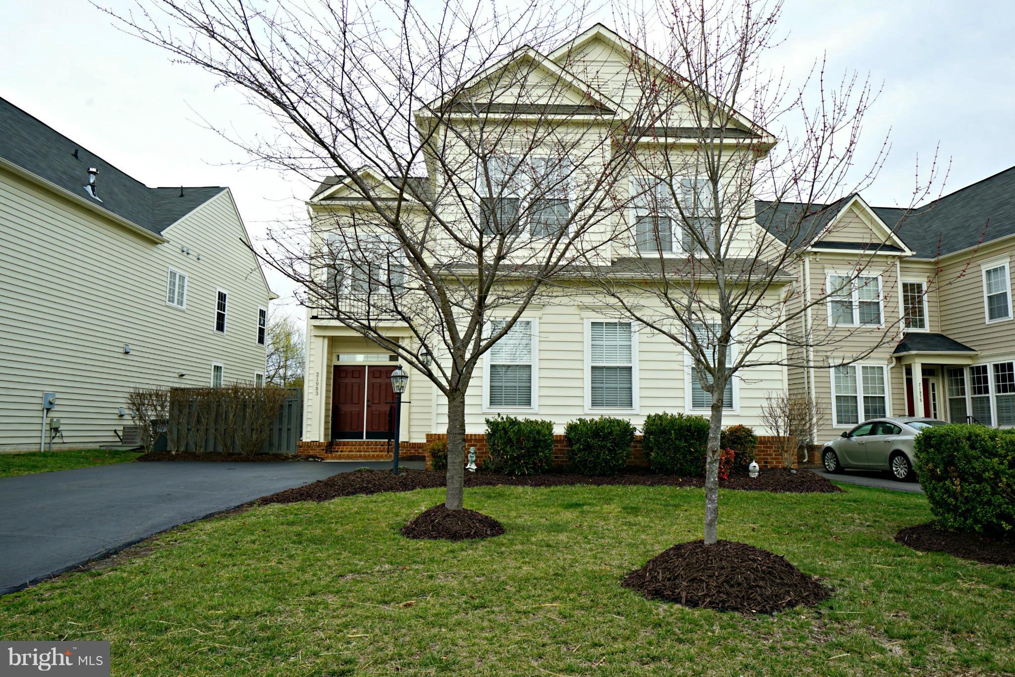 BROADLANDS SOUTH - Residential