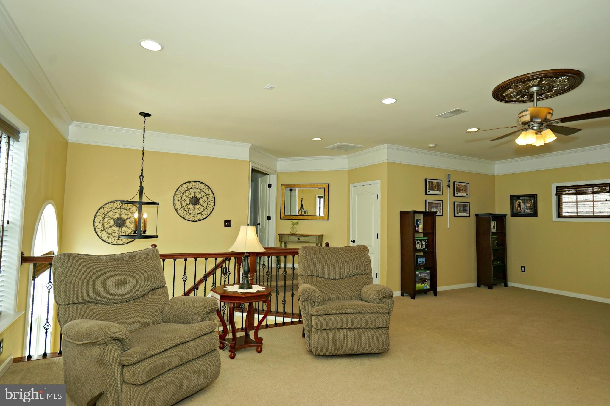 BROADLANDS SOUTH - Residential