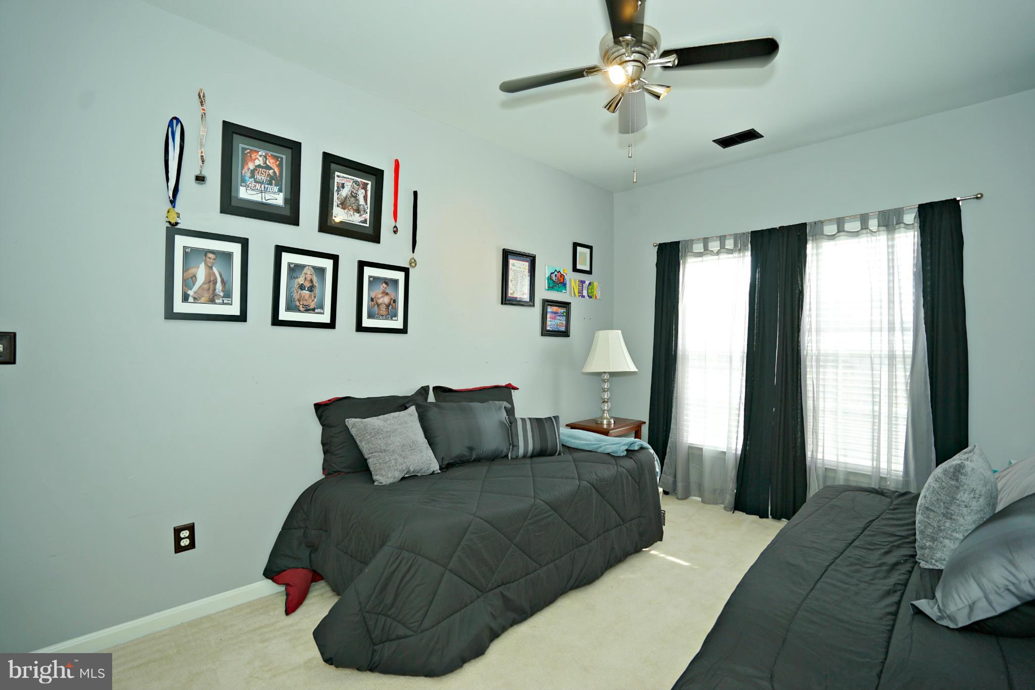BROADLANDS SOUTH - Residential