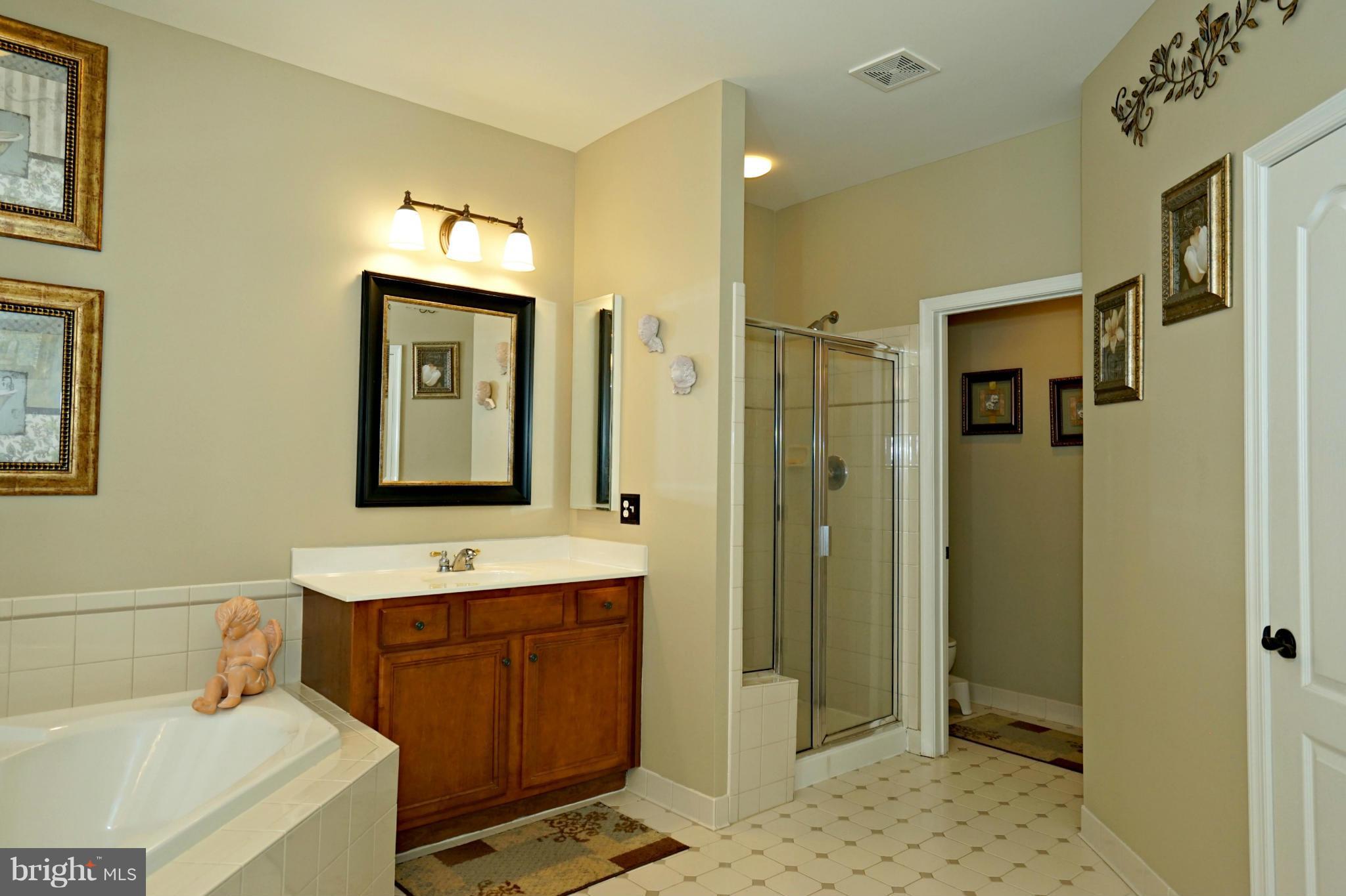 BROADLANDS SOUTH - Residential