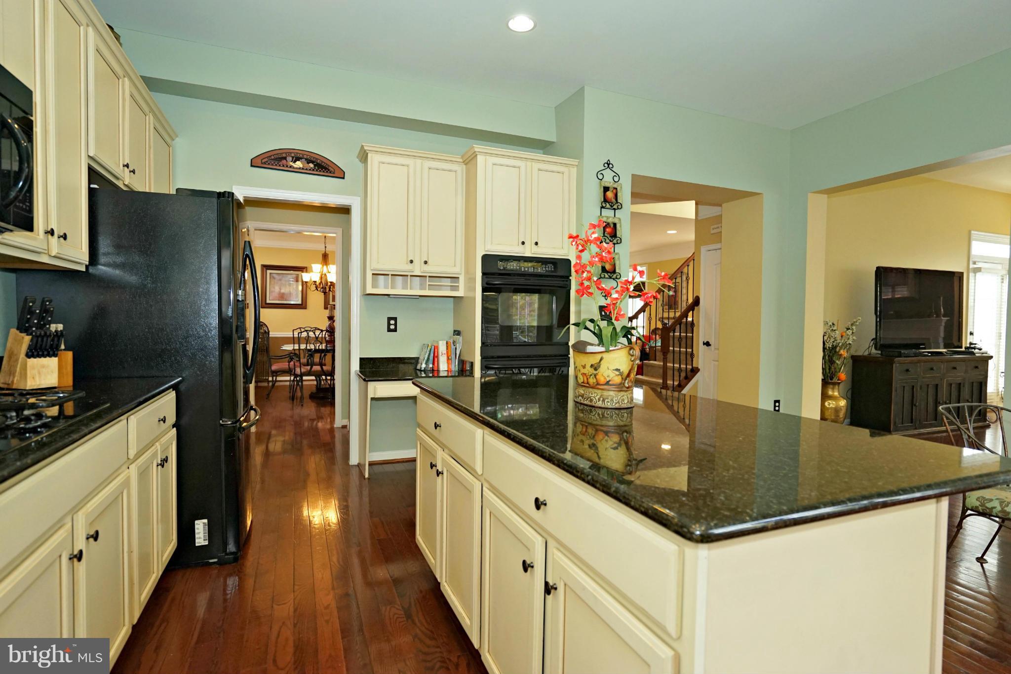 BROADLANDS SOUTH - Residential