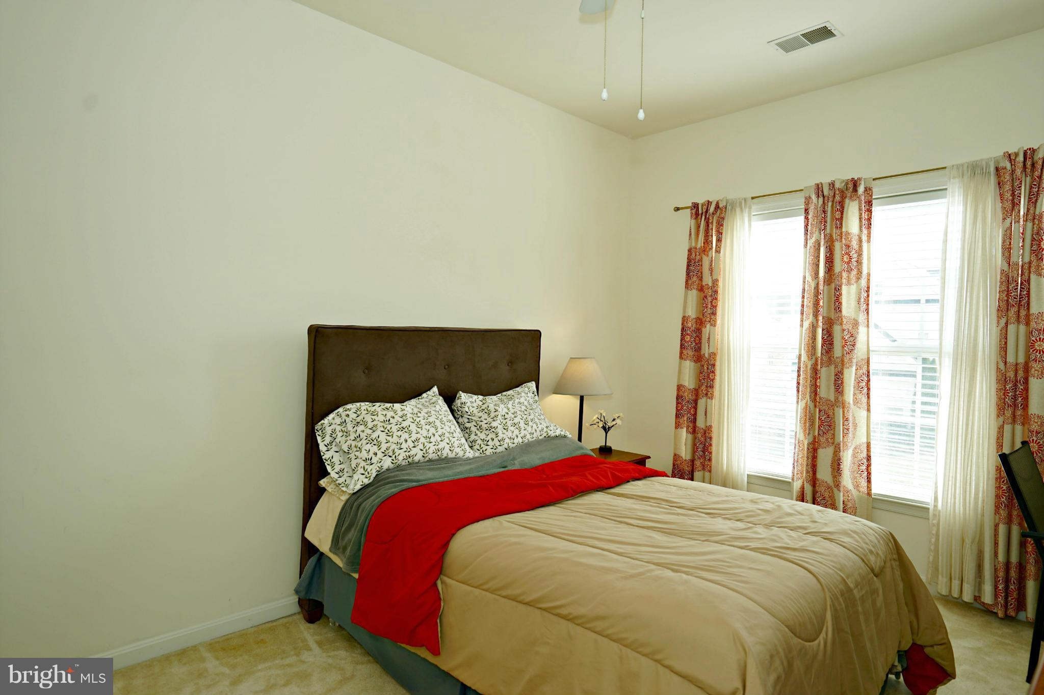 BROADLANDS SOUTH - Residential