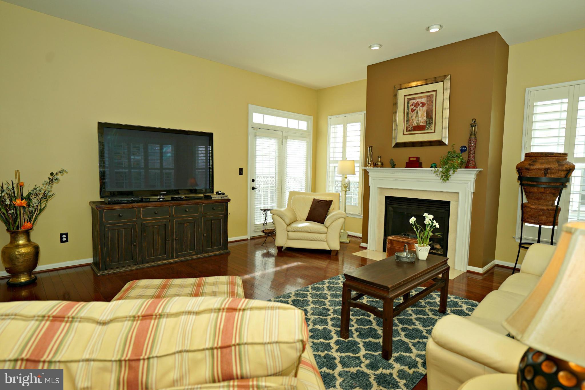 BROADLANDS SOUTH - Residential