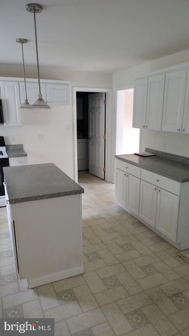 OVERBROOK SHORES - Residential