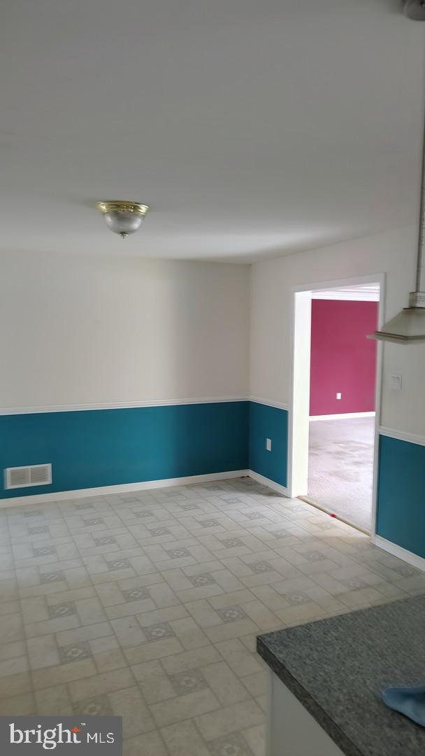 OVERBROOK SHORES - Residential