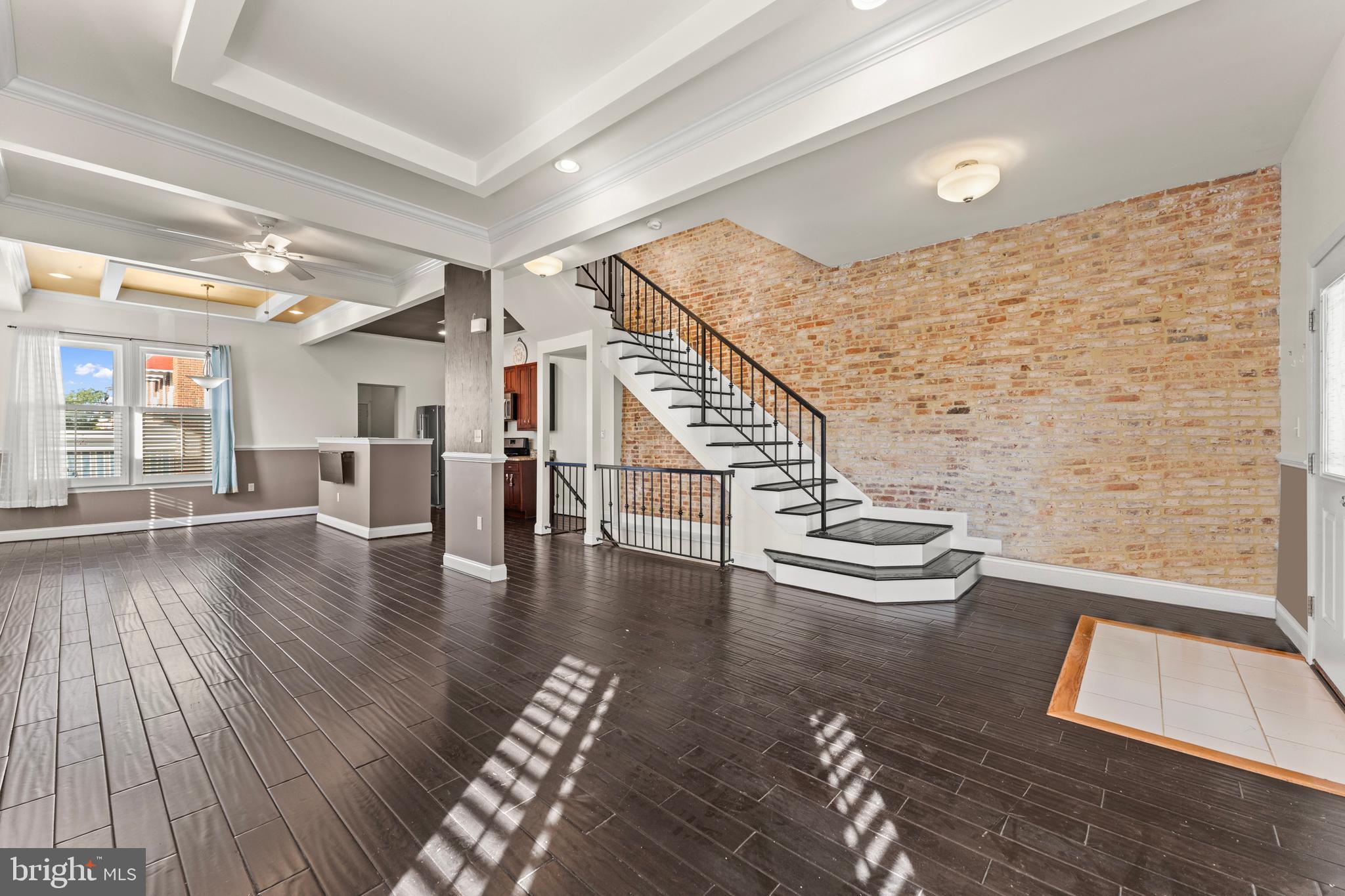 PARK CIRCLE - Residential Lease