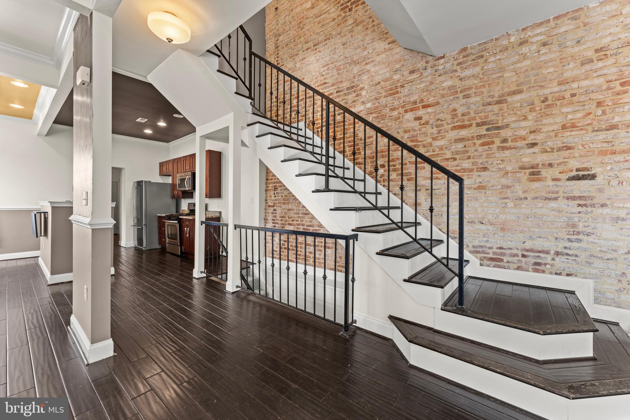 PARK CIRCLE - Residential Lease