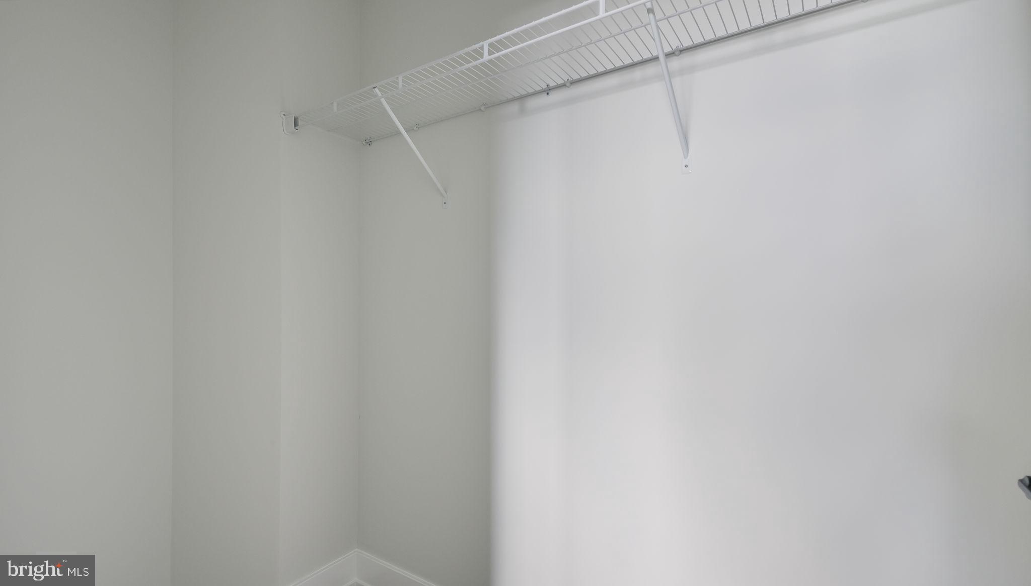 HAMPTON CROSSING - Residential