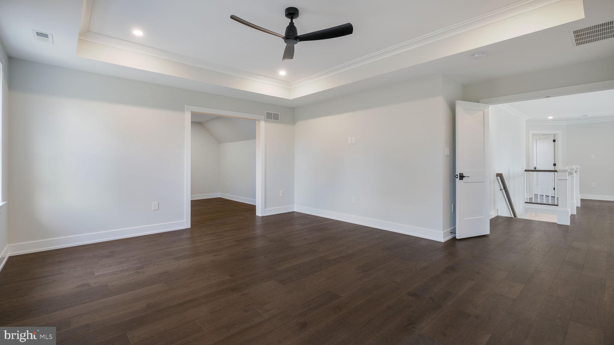 HAMPTON CROSSING - Residential