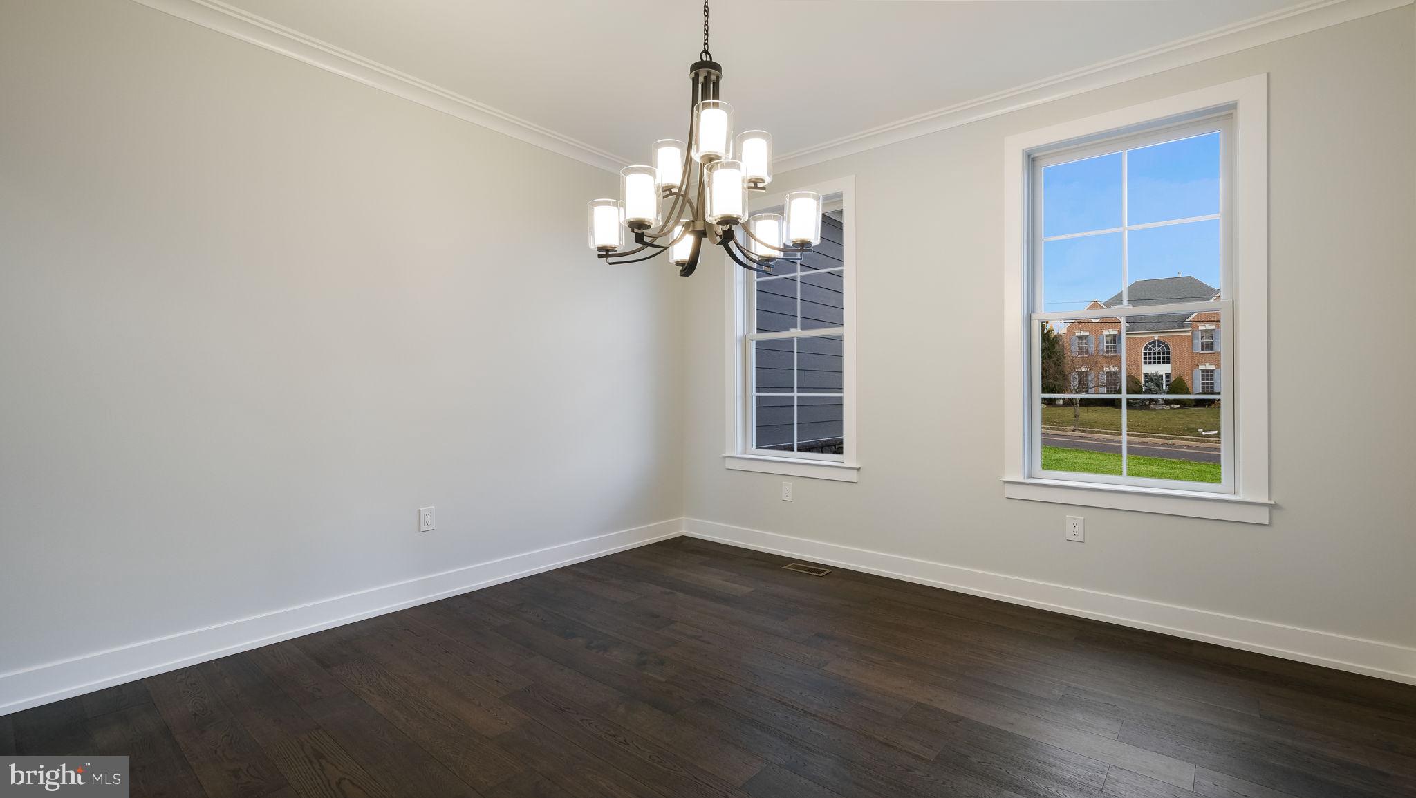 HAMPTON CROSSING - Residential