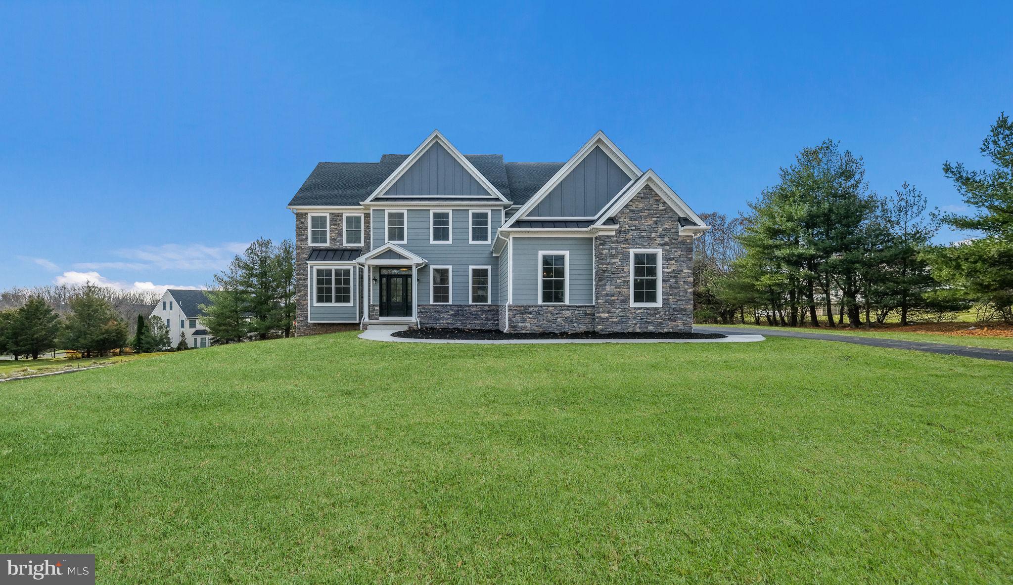 HAMPTON CROSSING - Residential