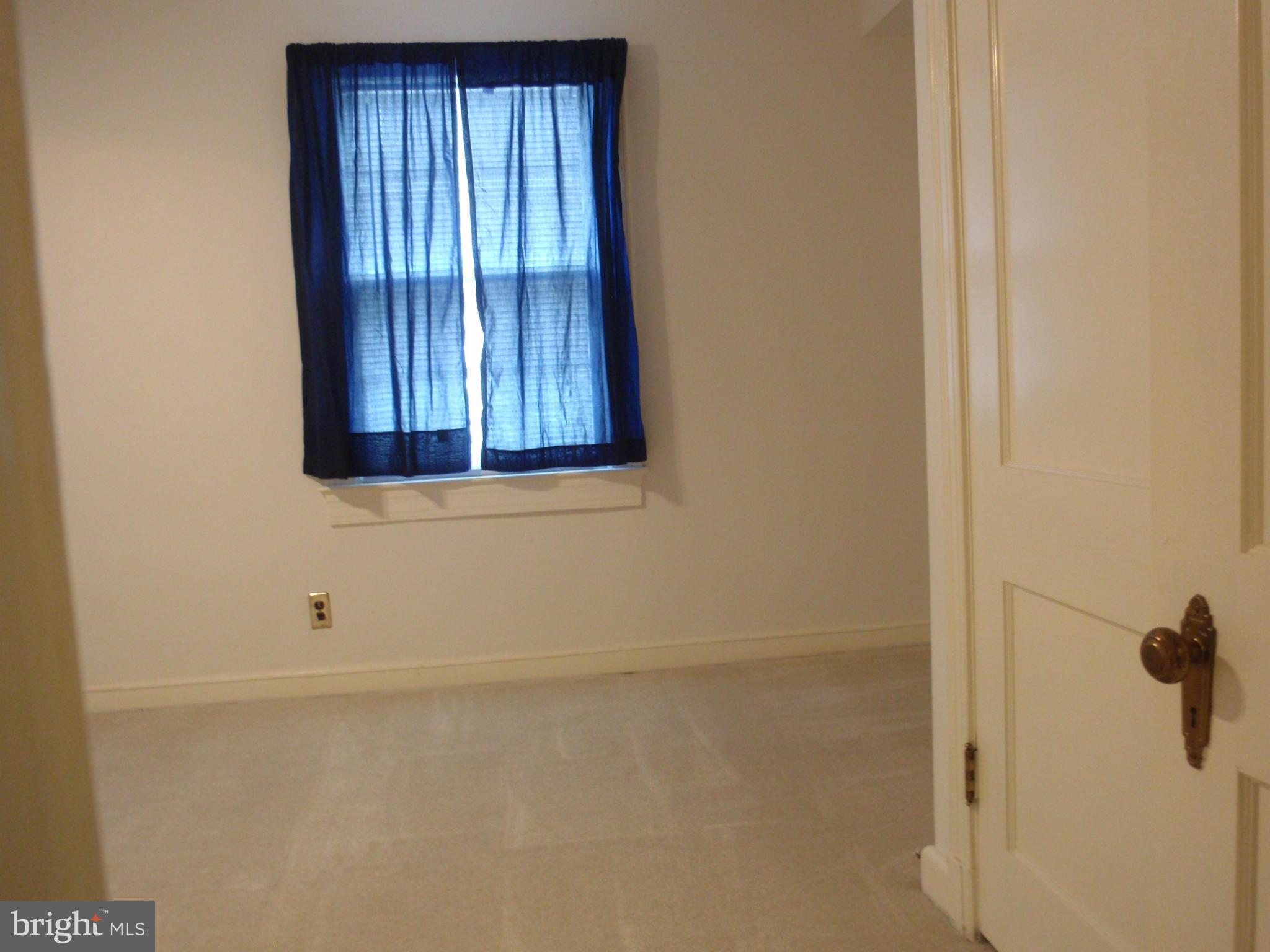 ARLINGTON VILLAGE - Residential Lease