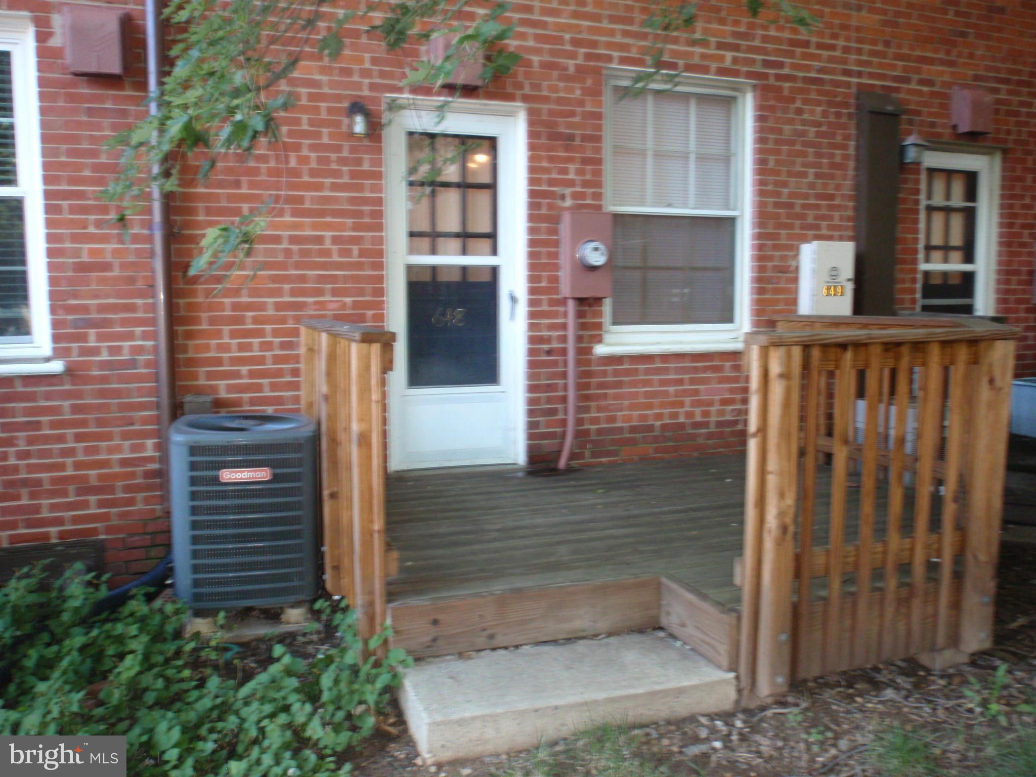 ARLINGTON VILLAGE - Residential Lease