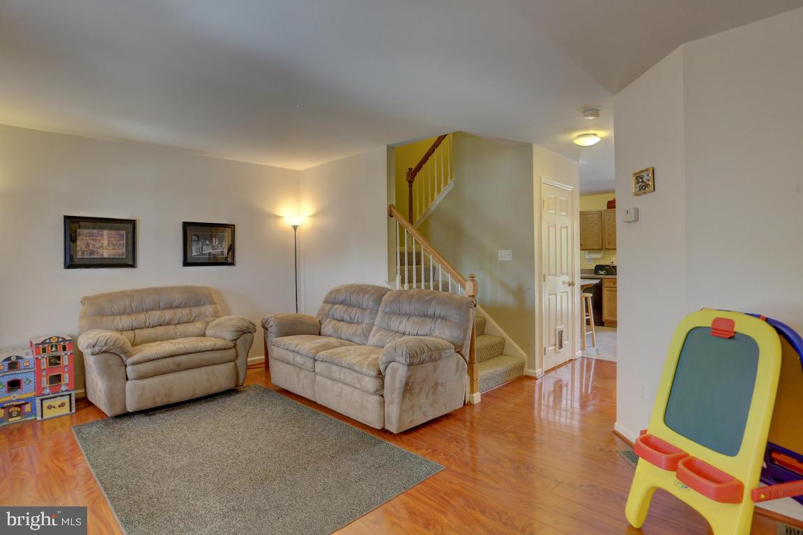 MALLARD PONDS - Residential