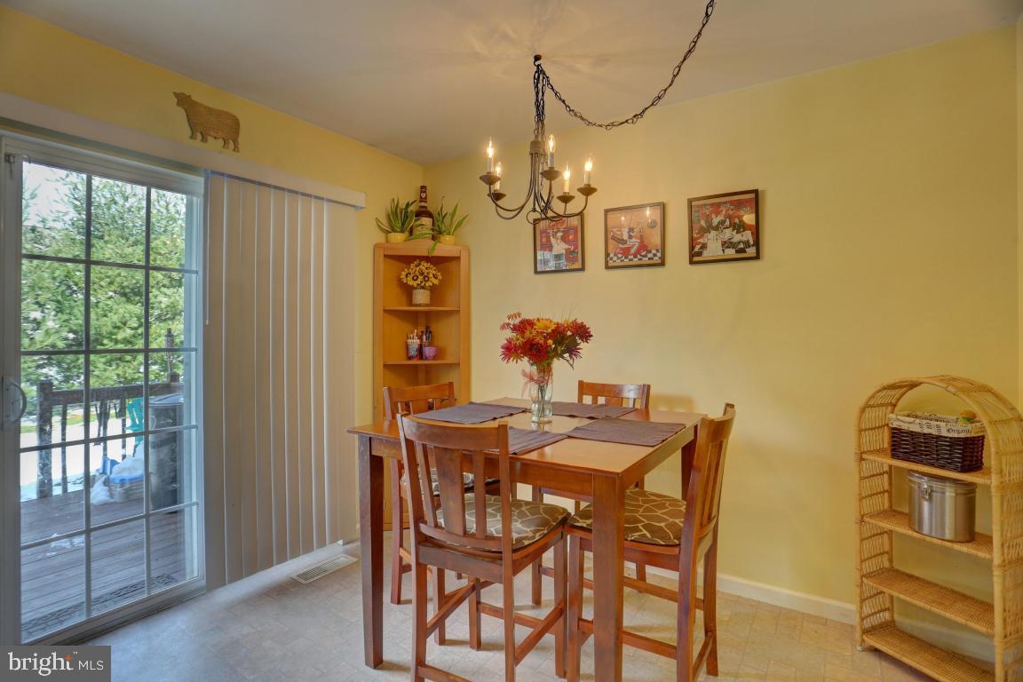 MALLARD PONDS - Residential