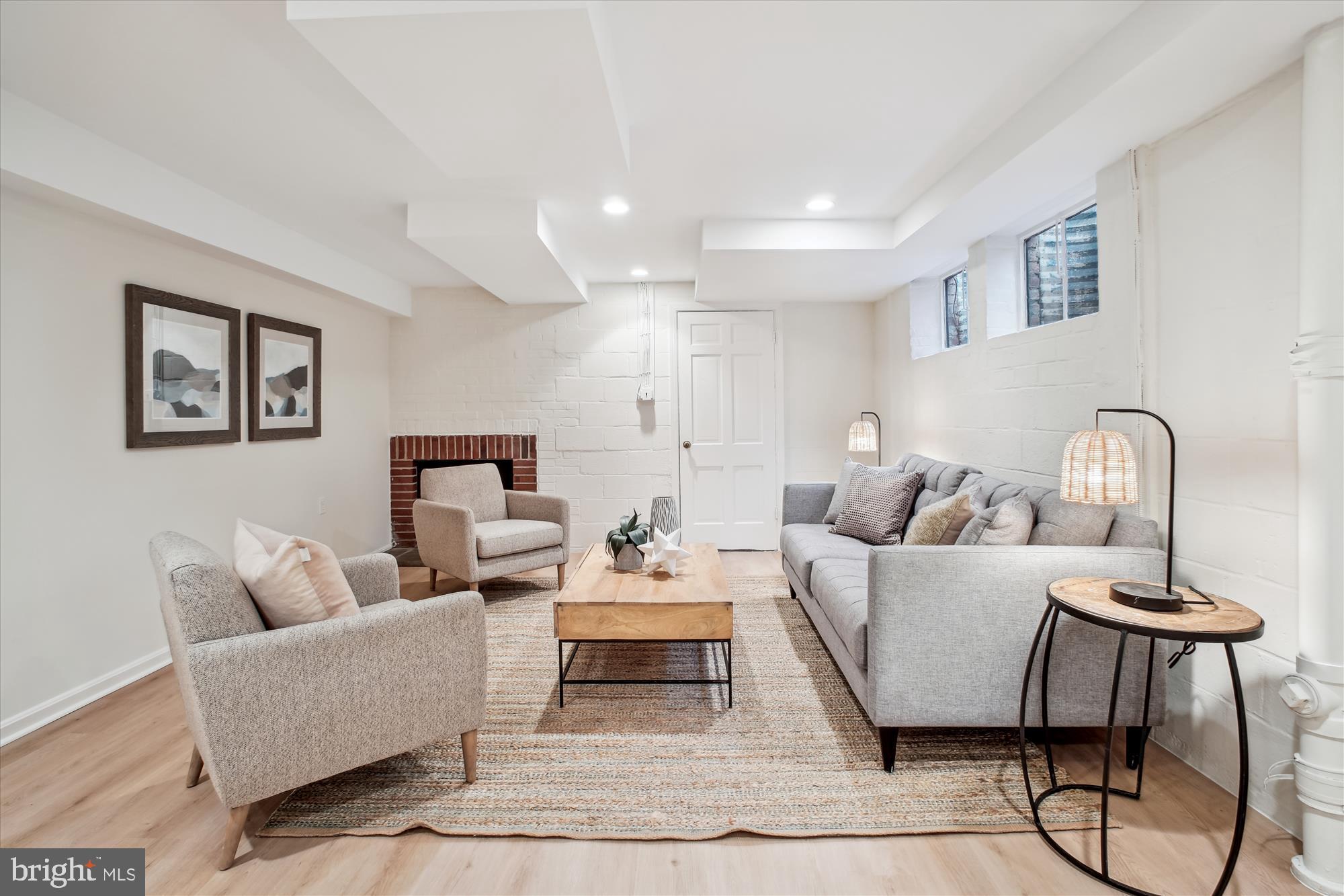 SUMNER - Residential