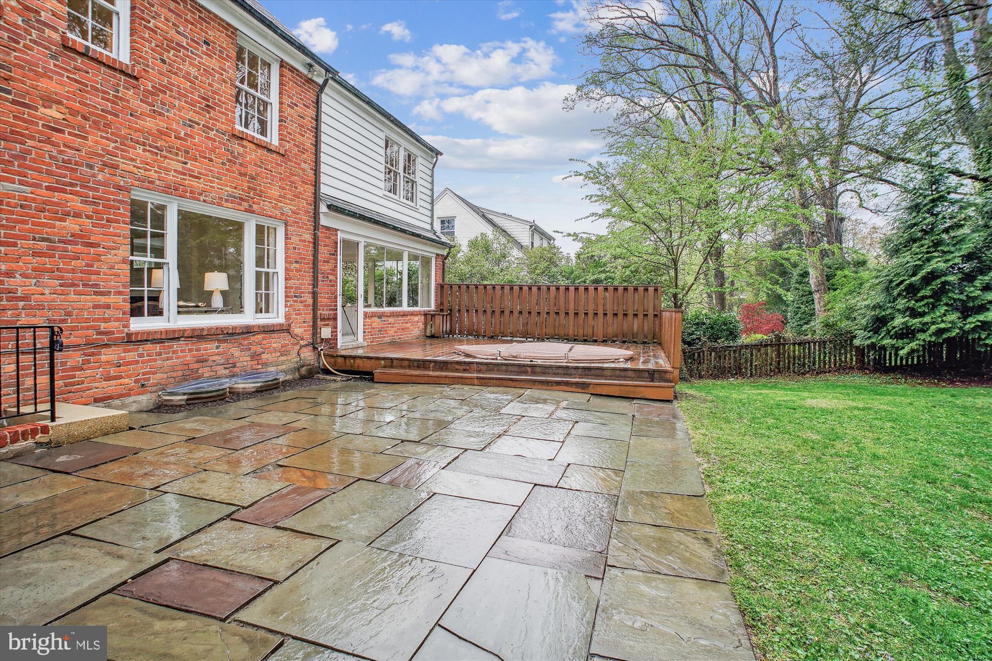 SUMNER - Residential