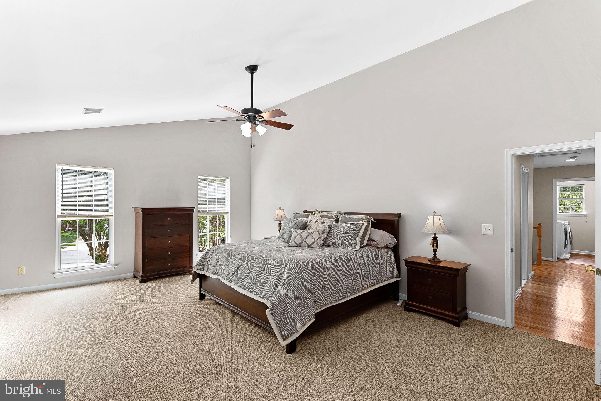 BROADLANDS - Residential