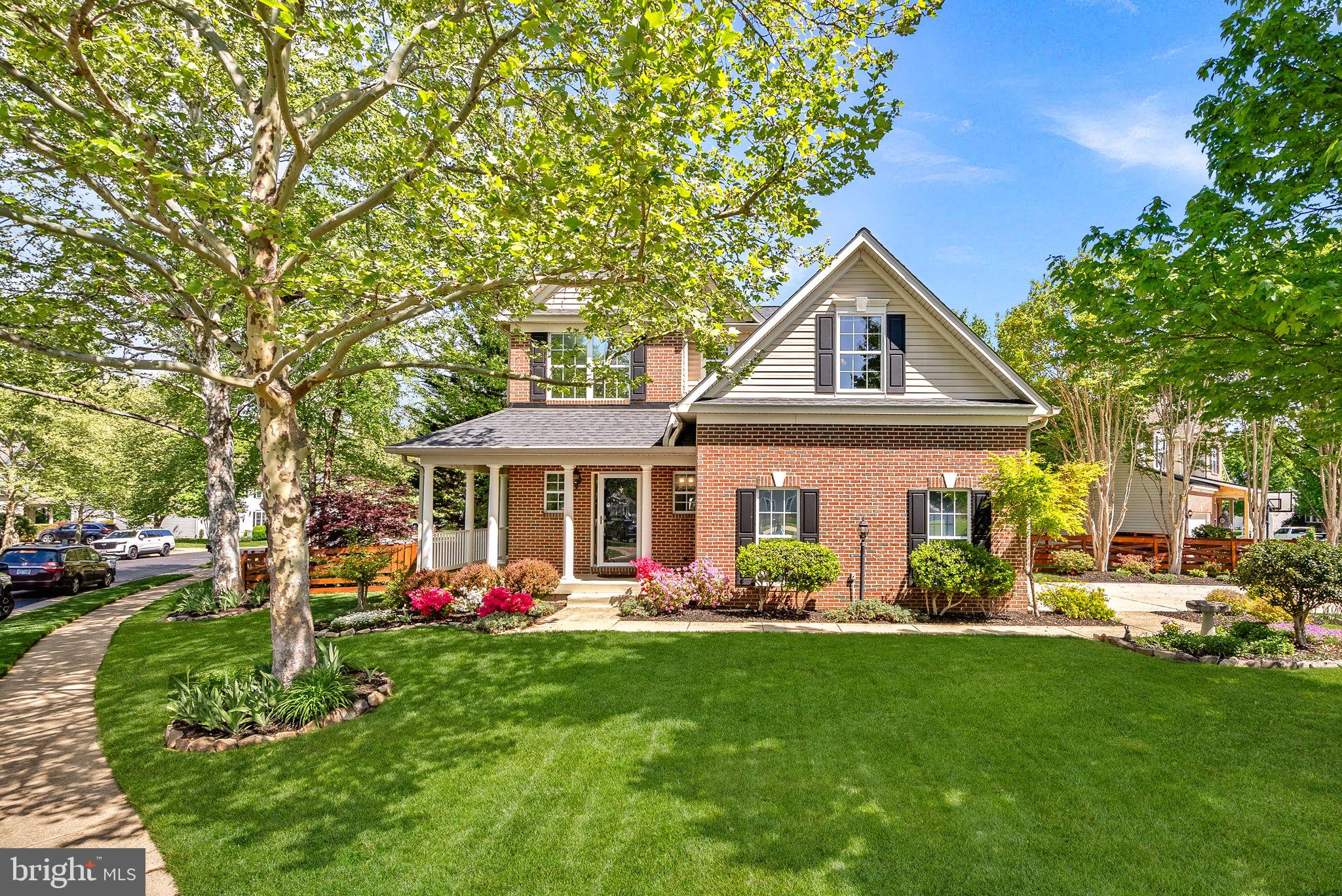 BROADLANDS - Residential