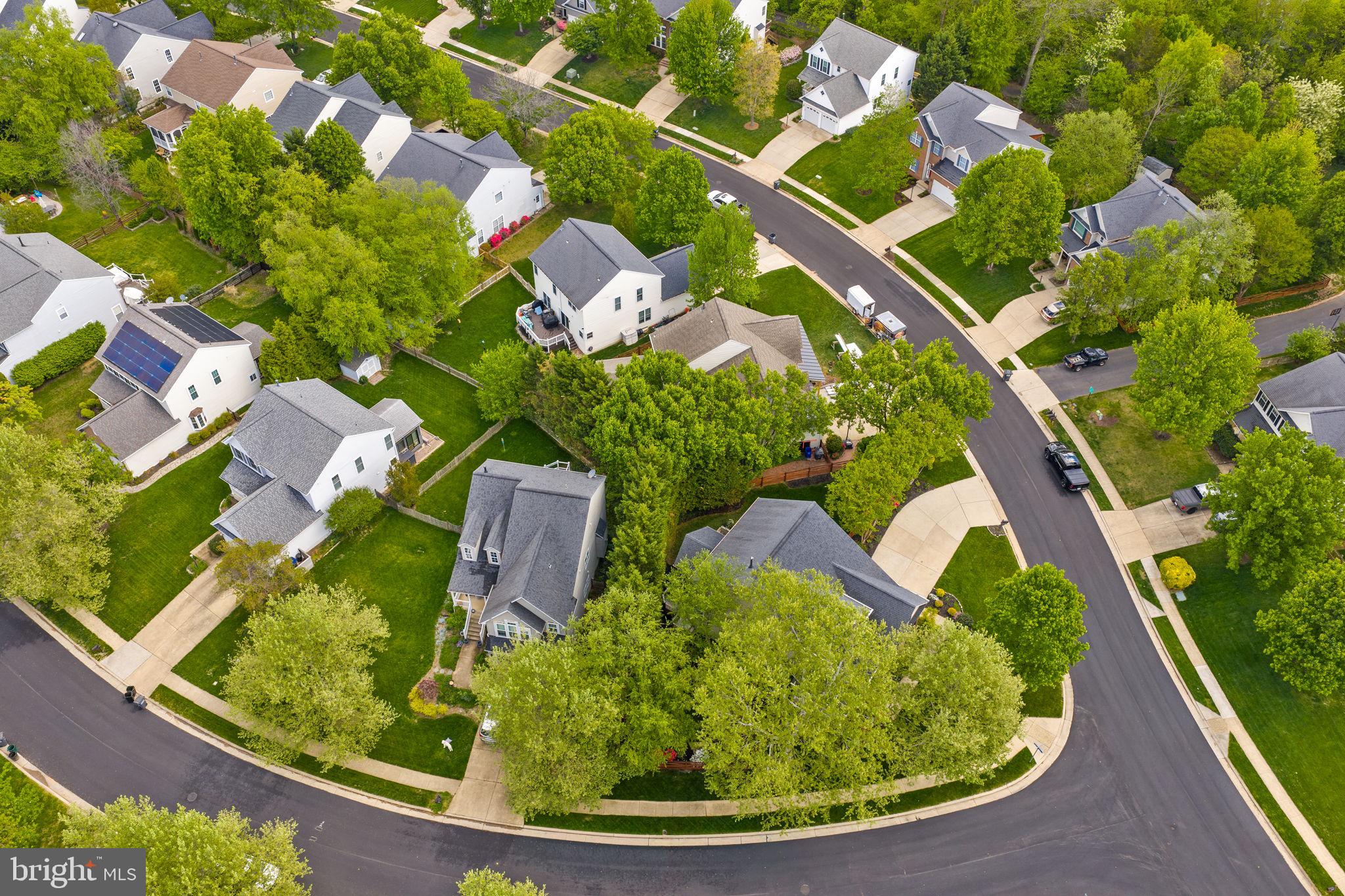 BROADLANDS - Residential