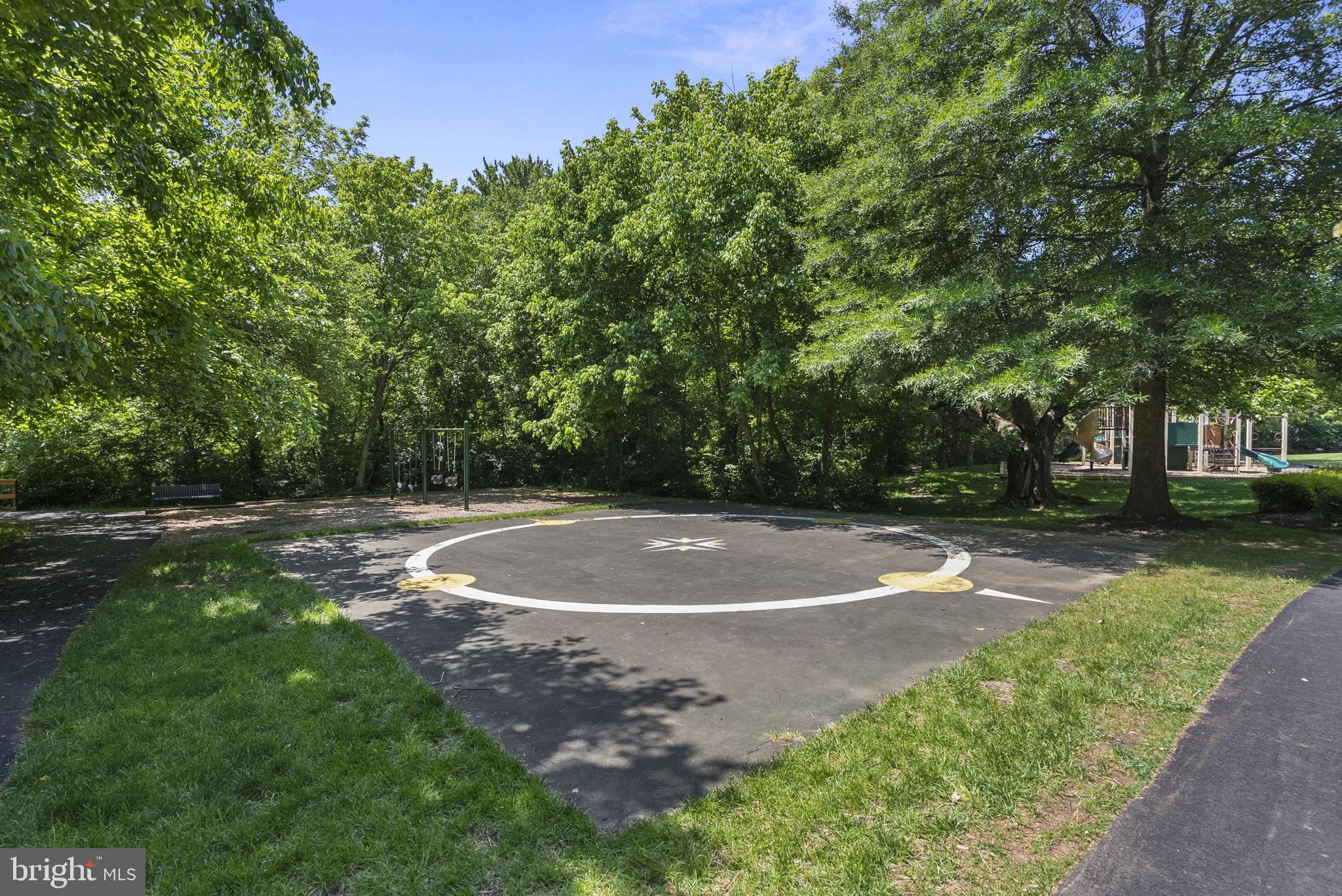 BROADLANDS - Residential