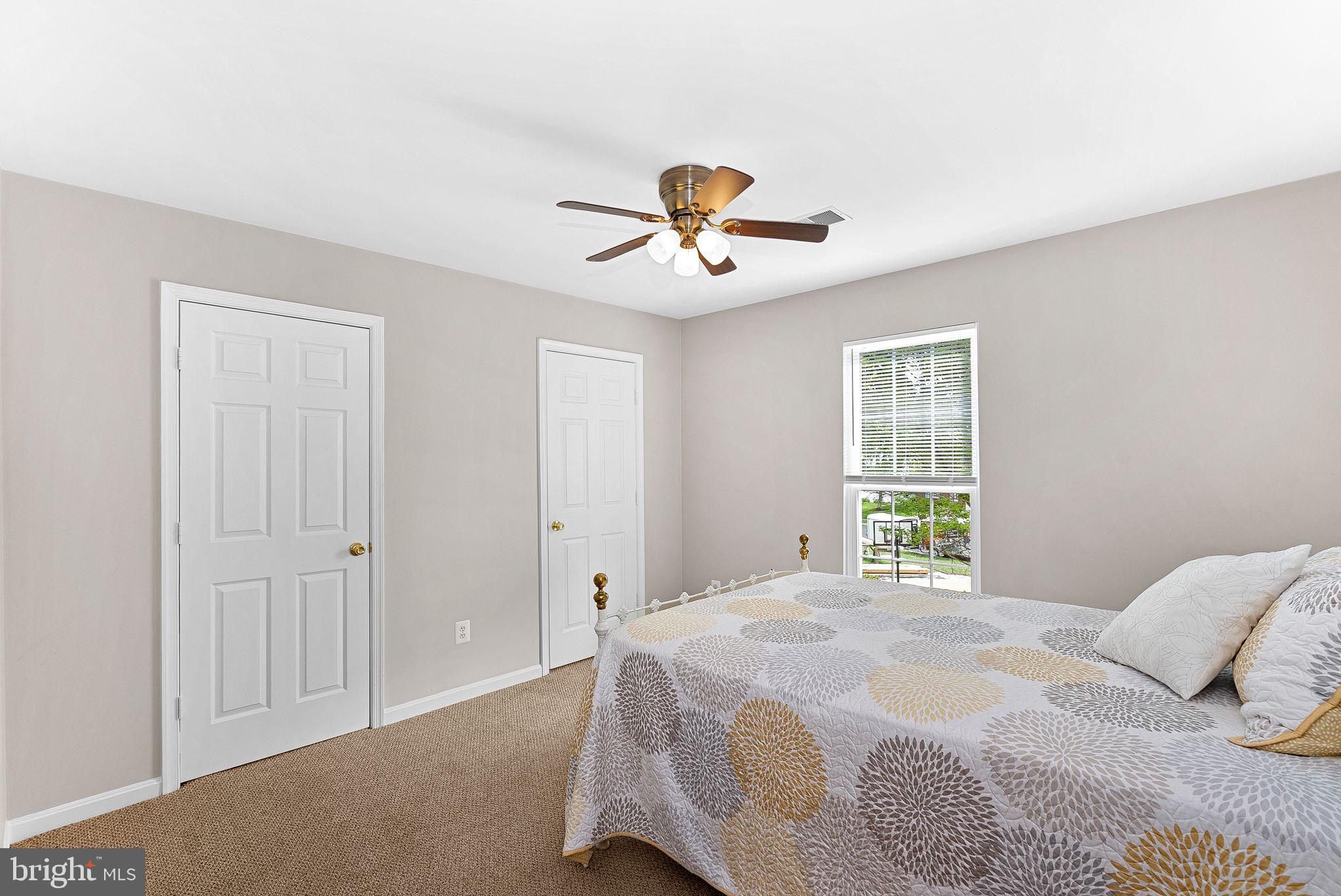 BROADLANDS - Residential