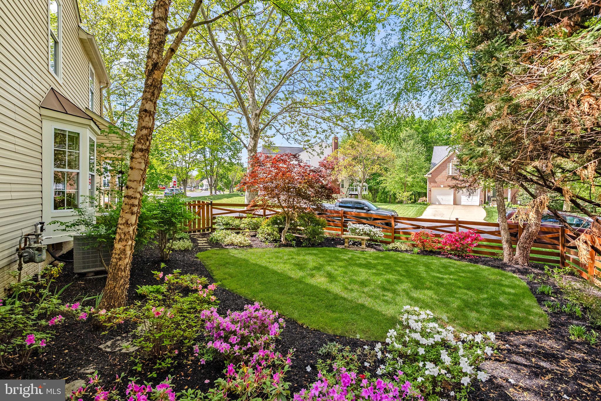 BROADLANDS - Residential