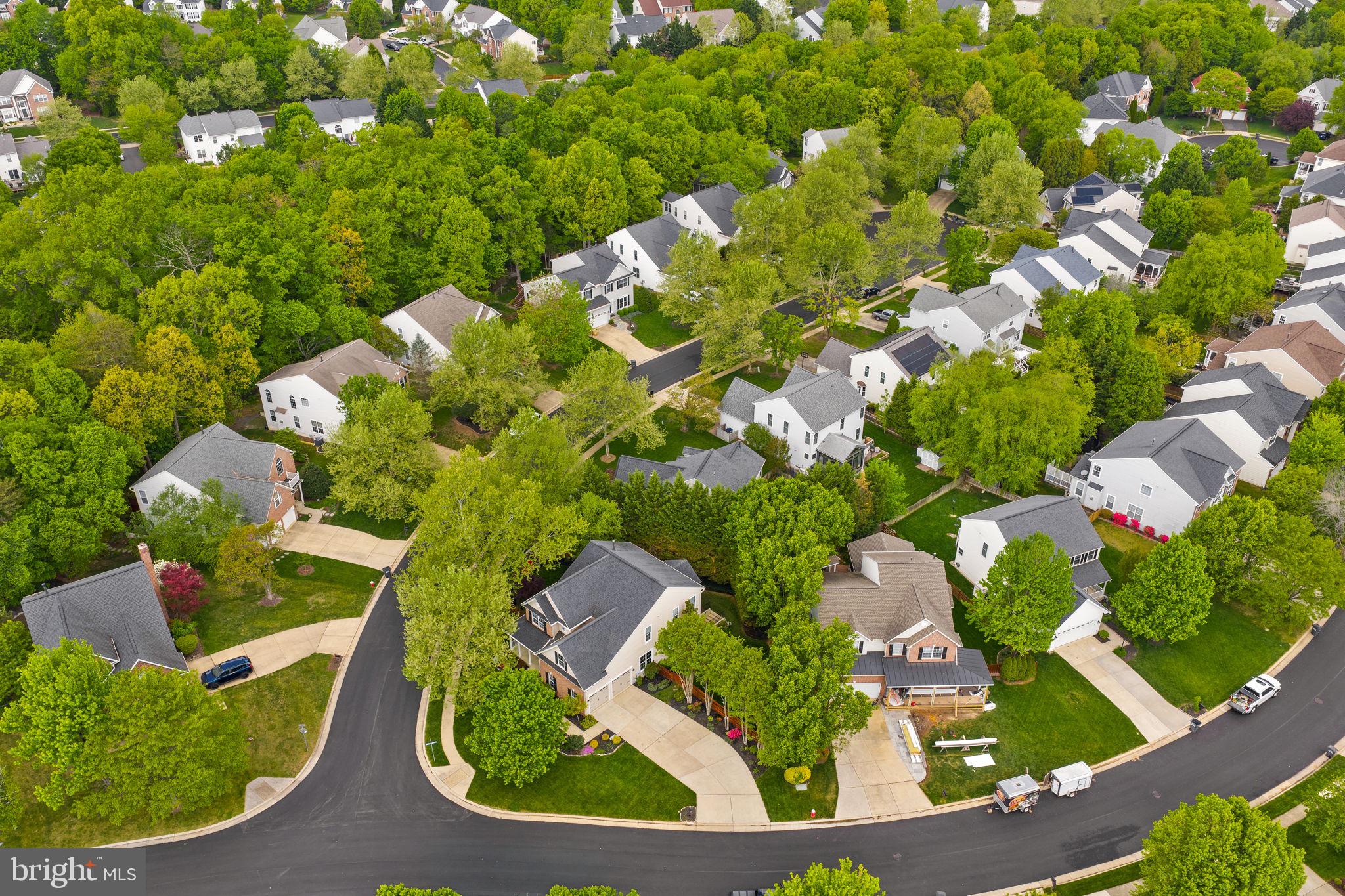 BROADLANDS - Residential