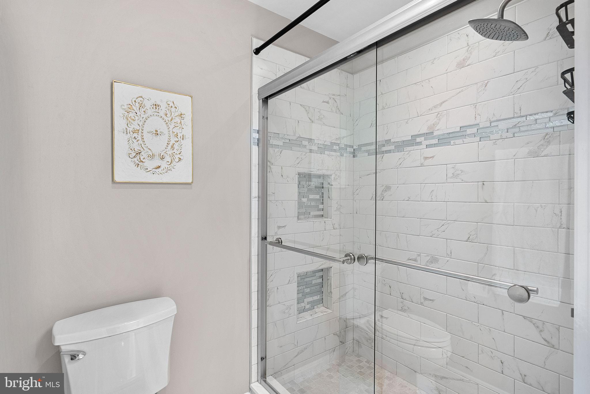 BROADLANDS - Residential