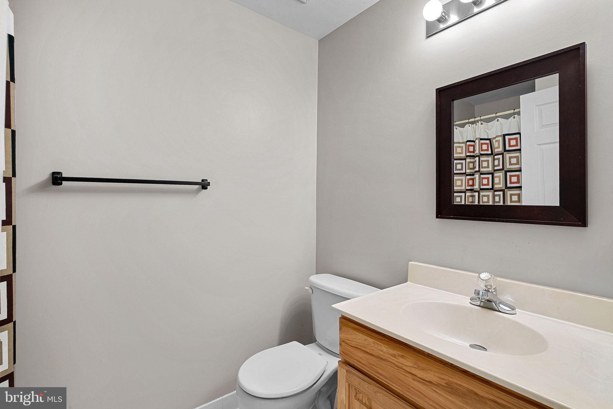 BROADLANDS - Residential