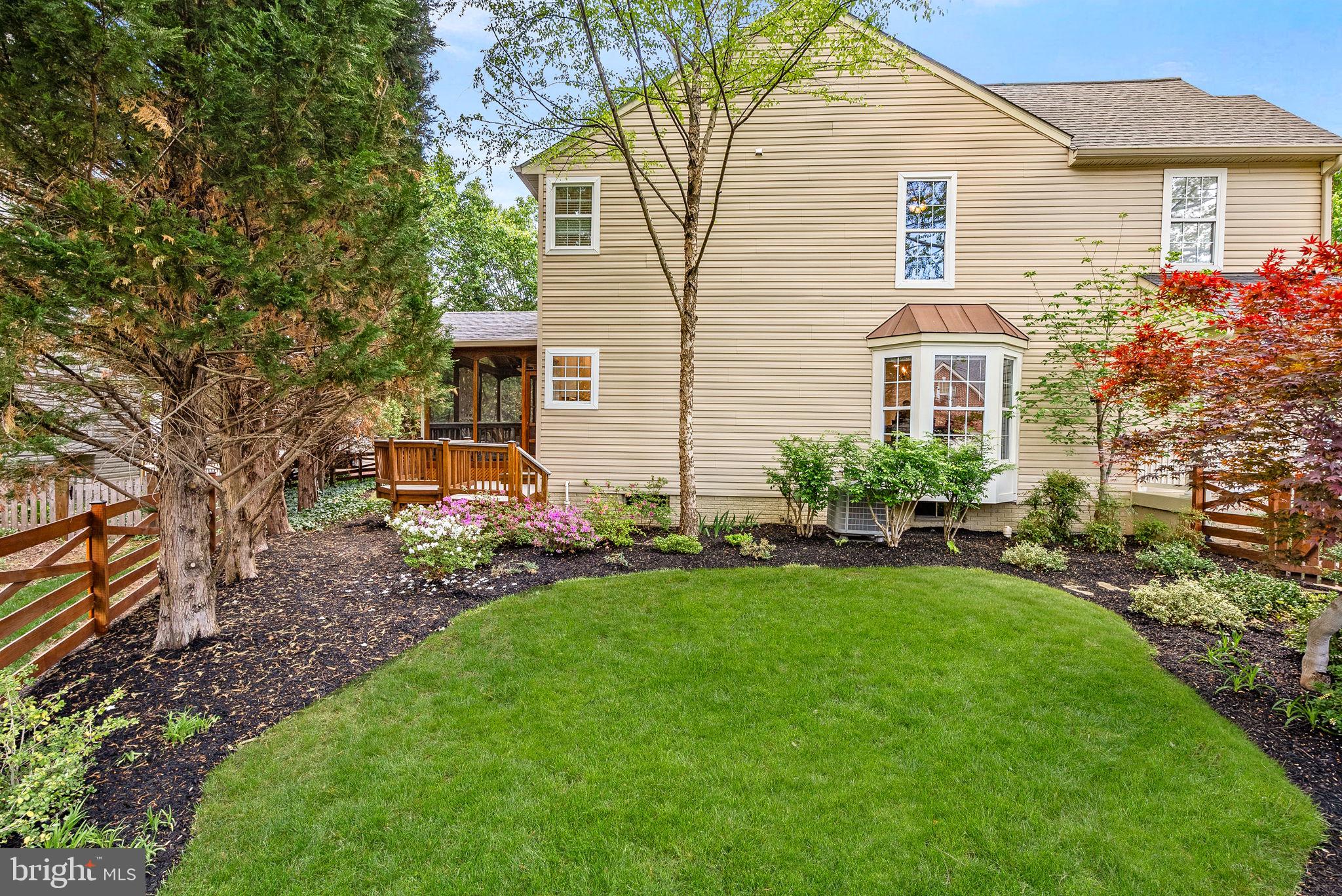 BROADLANDS - Residential