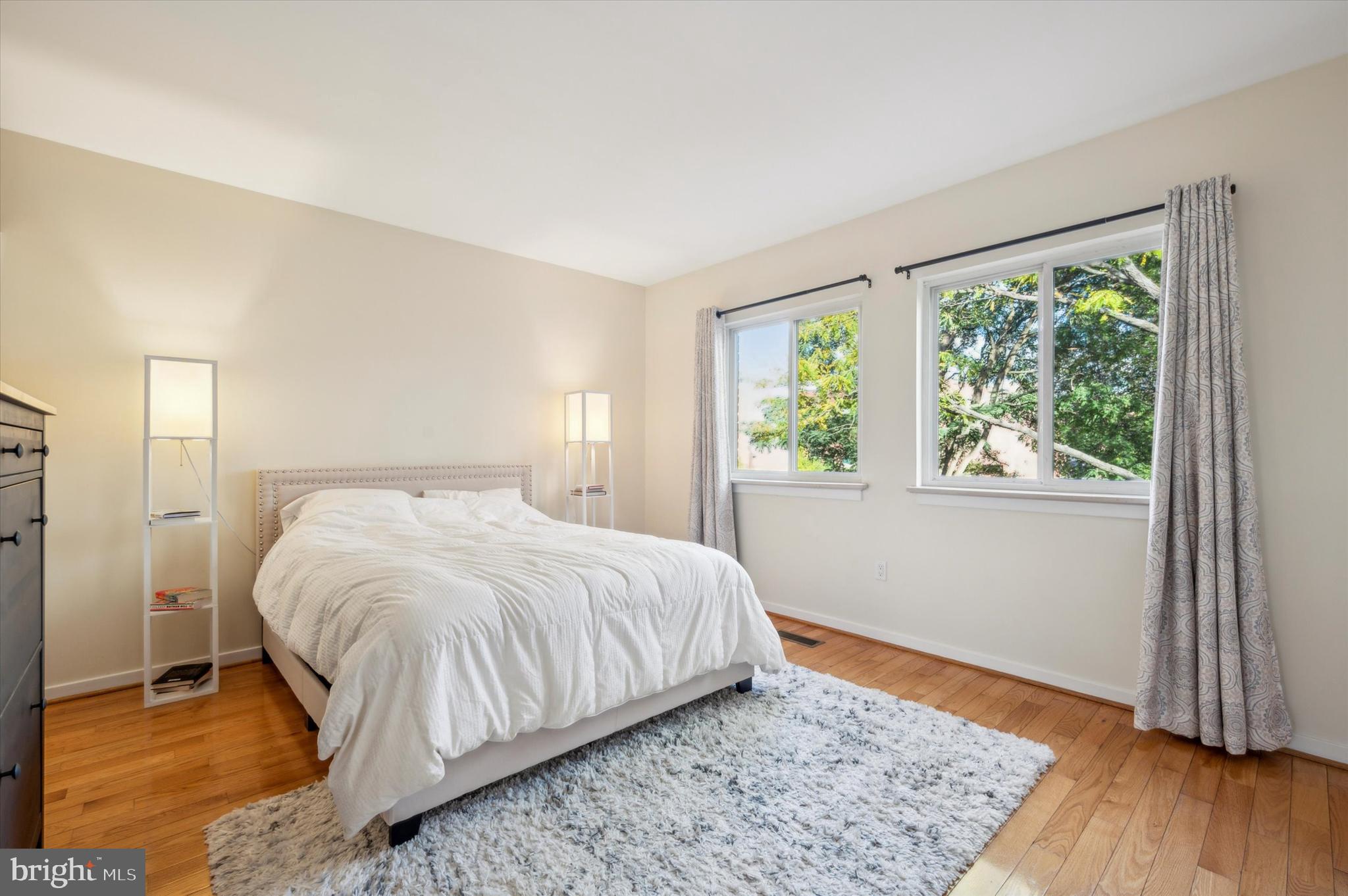 FAIRMOUNT - Residential