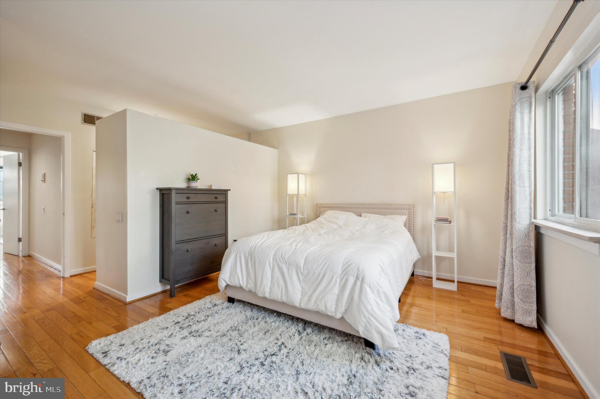 FAIRMOUNT - Residential