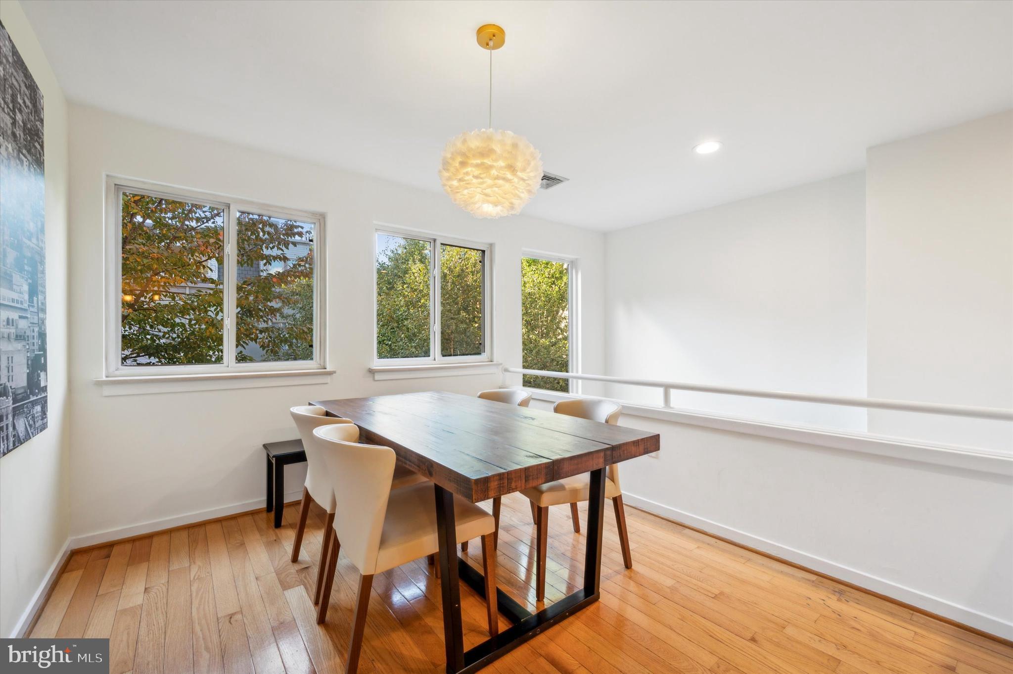 FAIRMOUNT - Residential